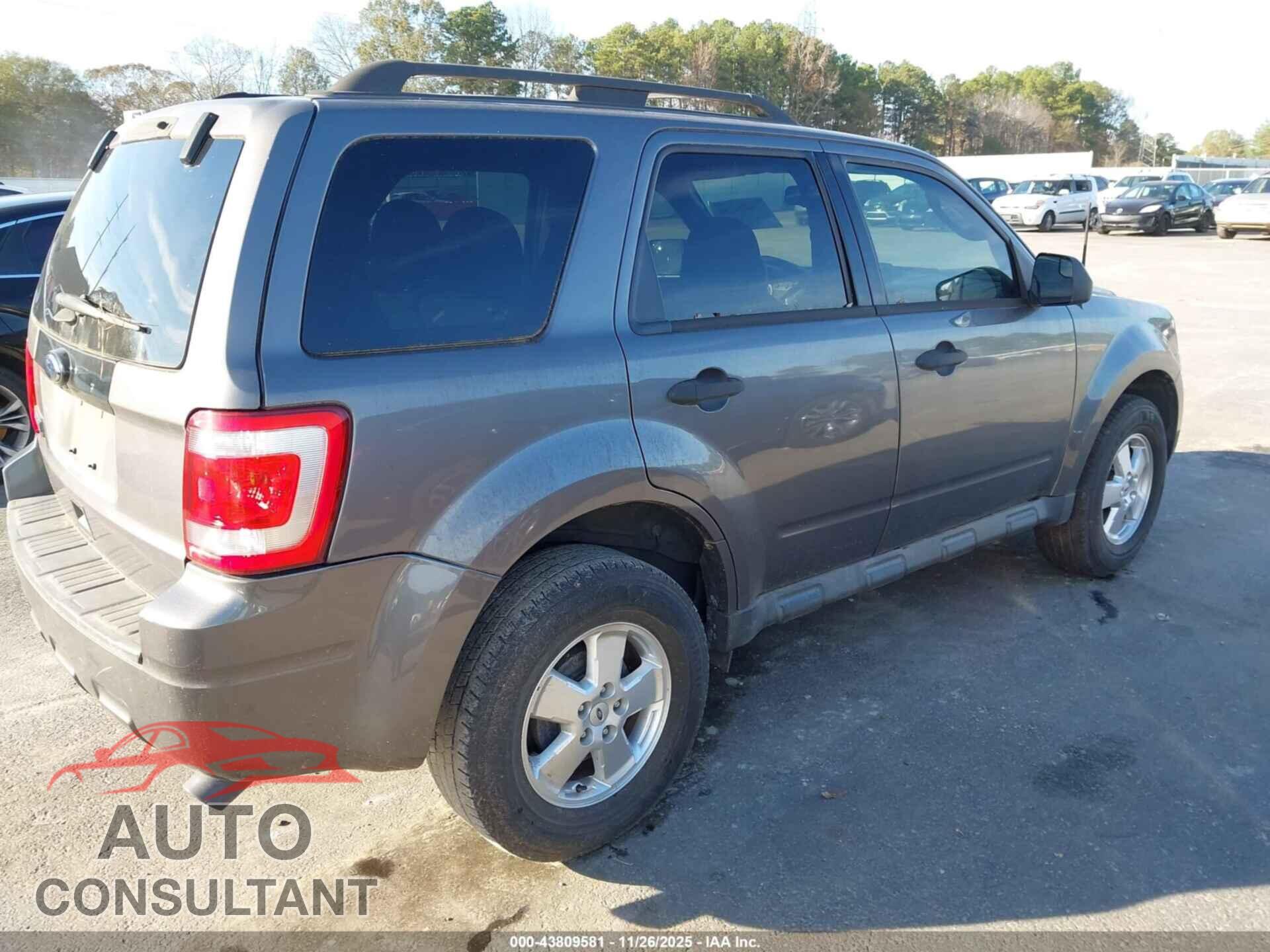 FORD ESCAPE 2011 - 1FMCU0D78BKC03326