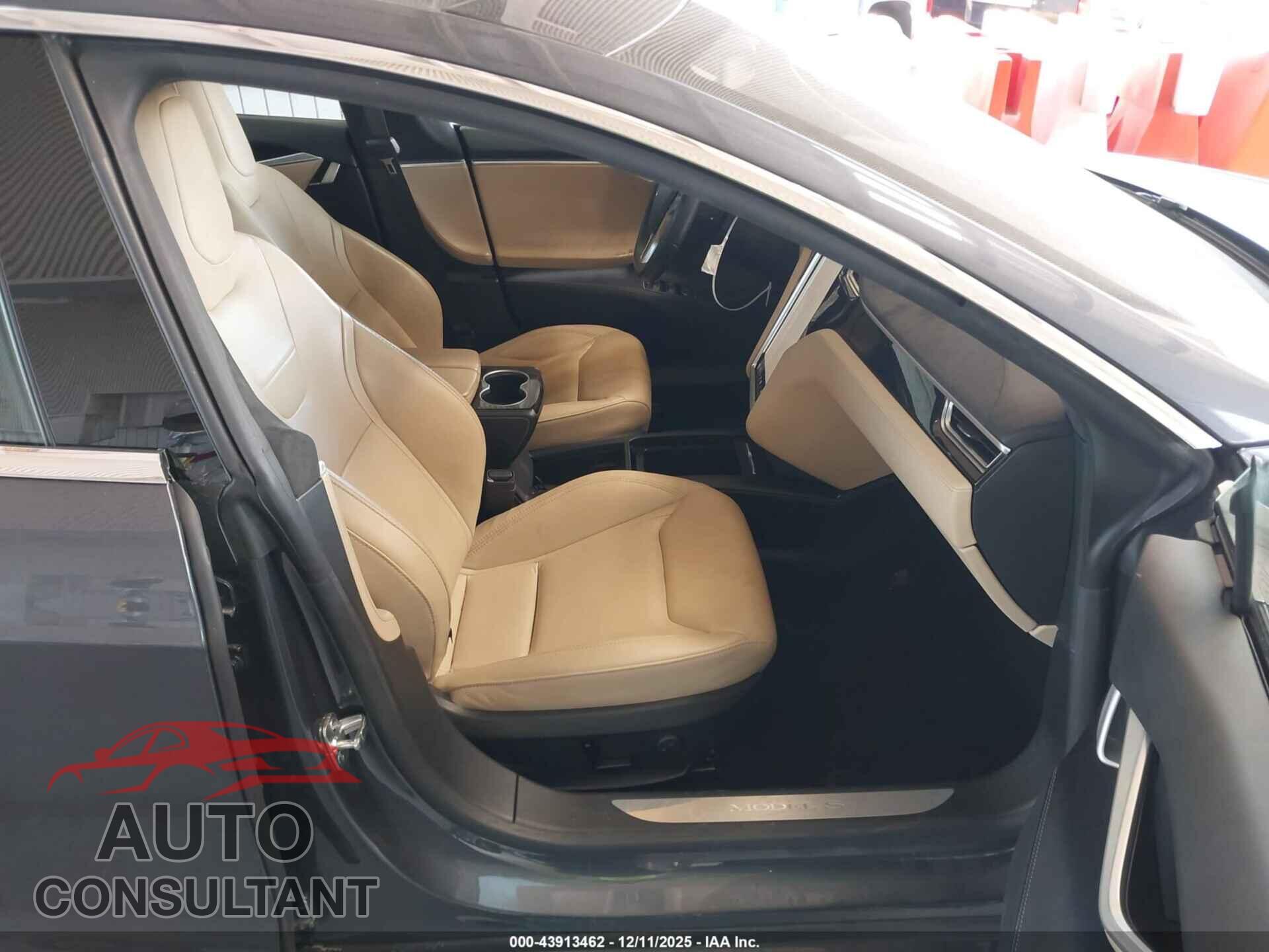 TESLA MODEL S 2016 - 5YJSA1E47GF153896