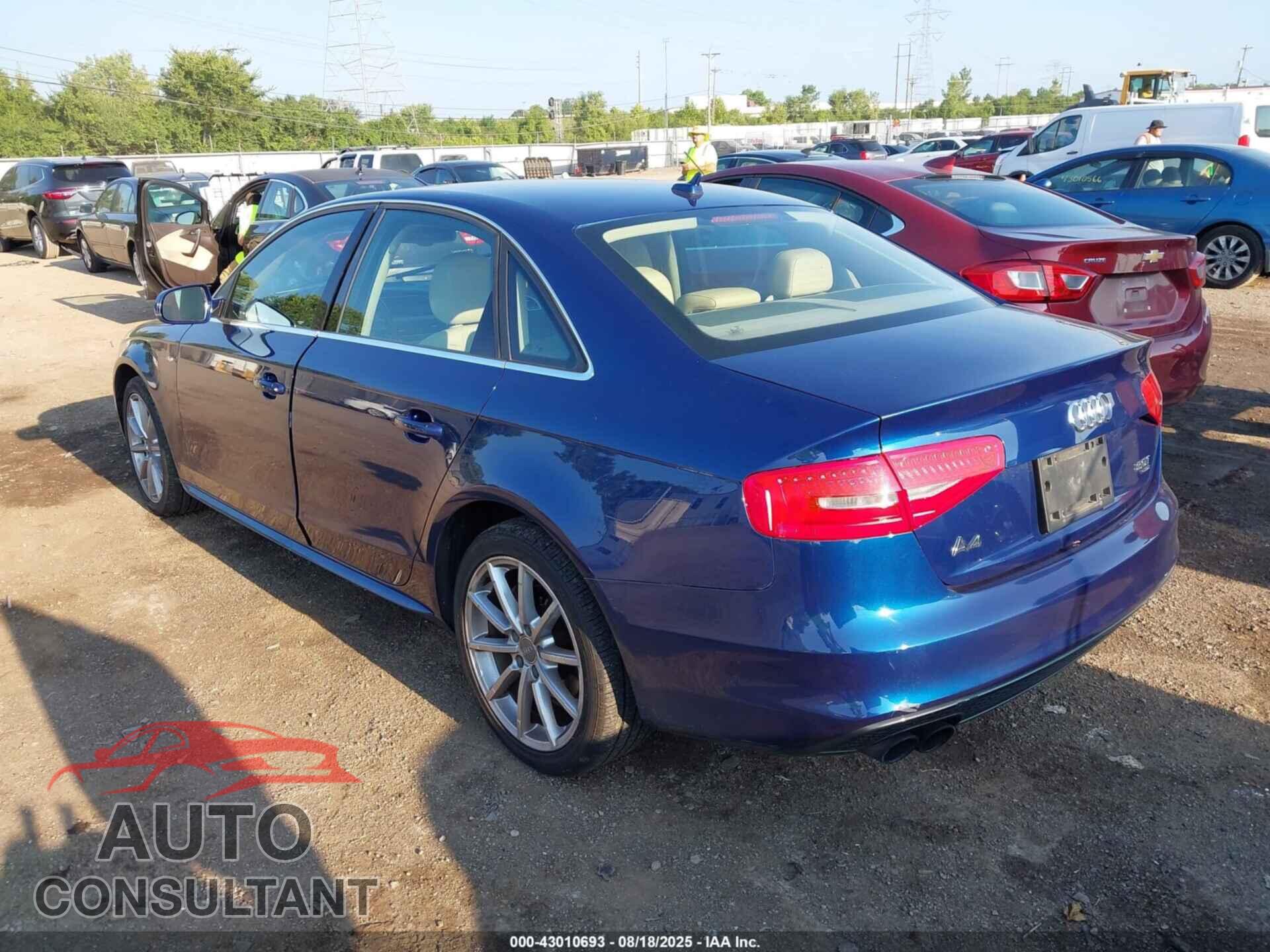 AUDI A4 2014 - WAUFFAFL2EN006972