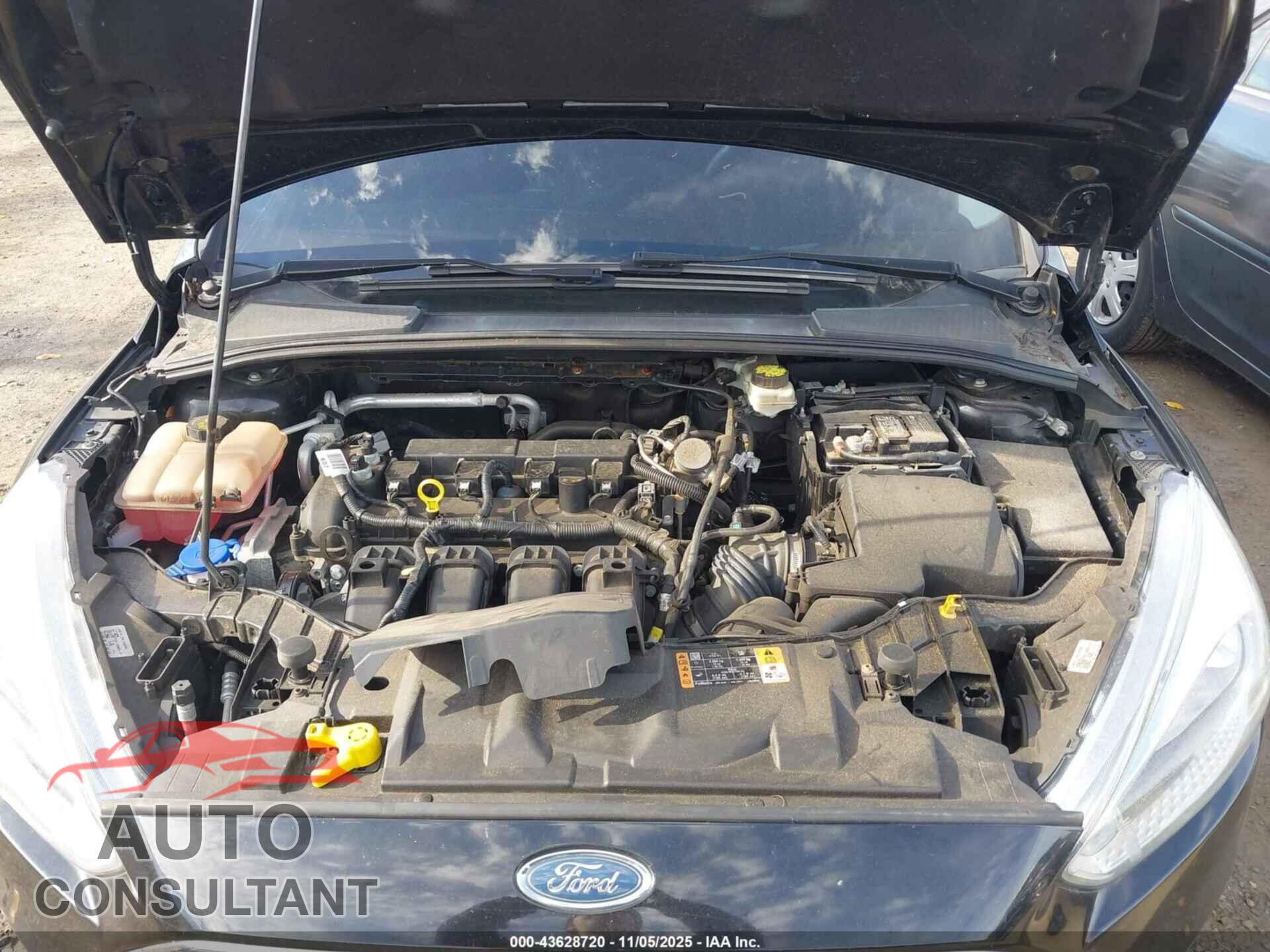 FORD FOCUS 2017 - 1FADP3E22HL212164