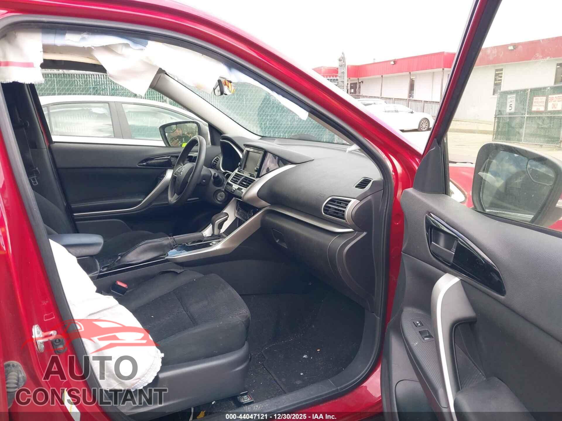 MITSUBISHI ECLIPSE CROSS 2020 - JA4AT3AA9LZ002229