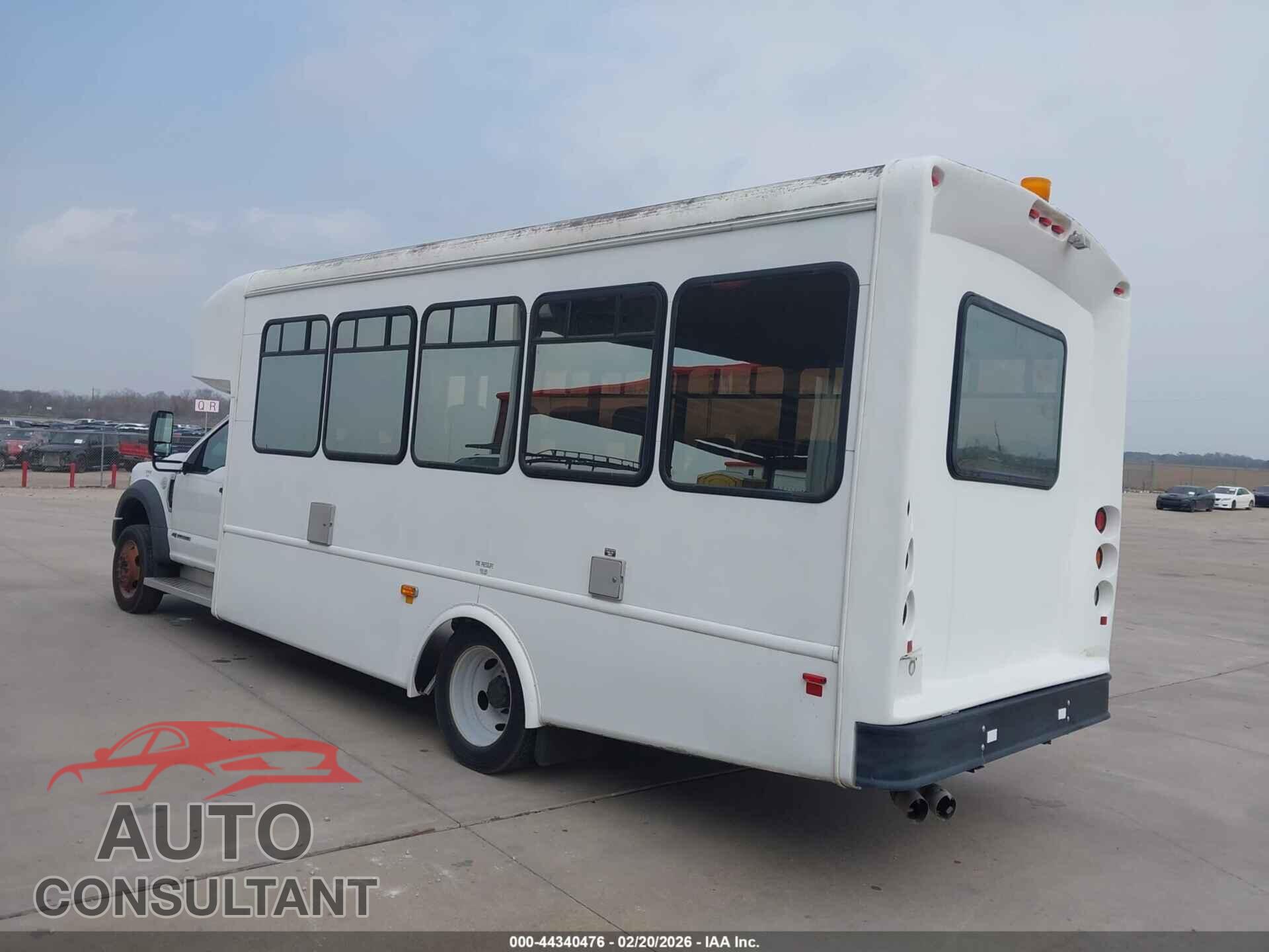 FORD F550 2017 - 1FDAF5GT0HEE51147