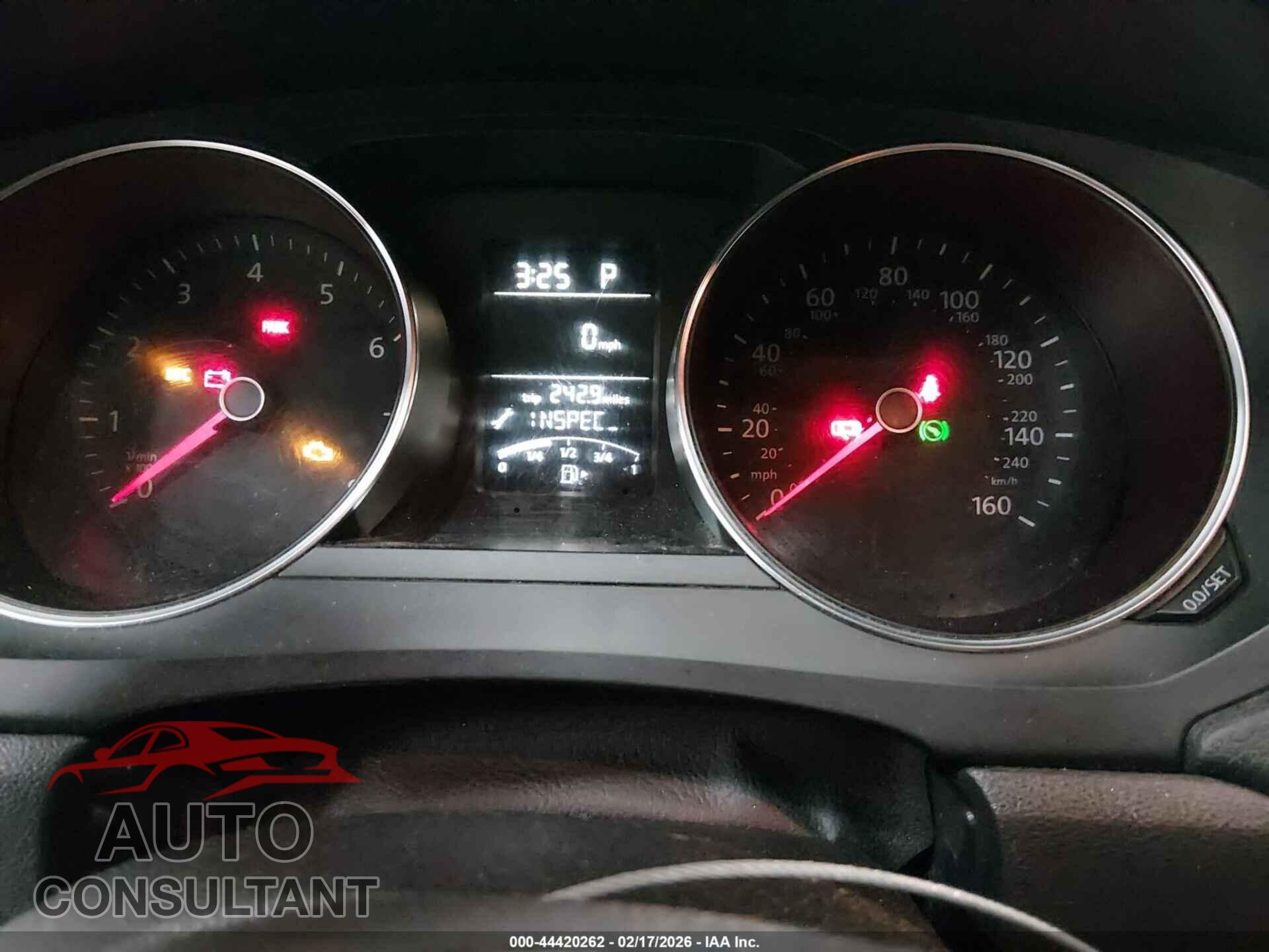 VOLKSWAGEN JETTA 2017 - 3VW2B7AJXHM401970