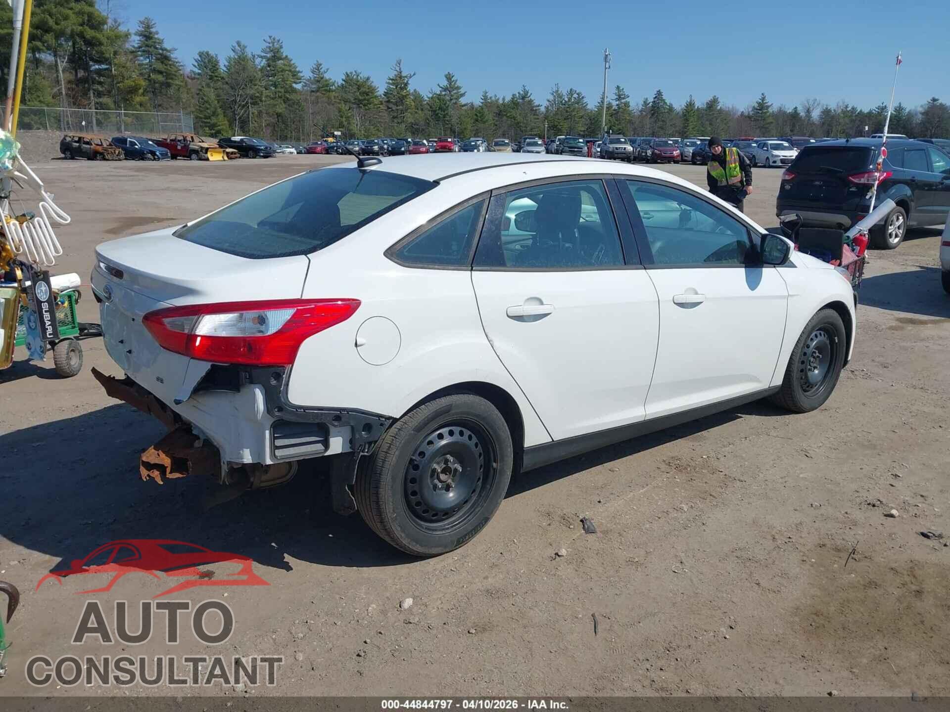FORD FOCUS 2012 - 1FAHP3F28CL169863