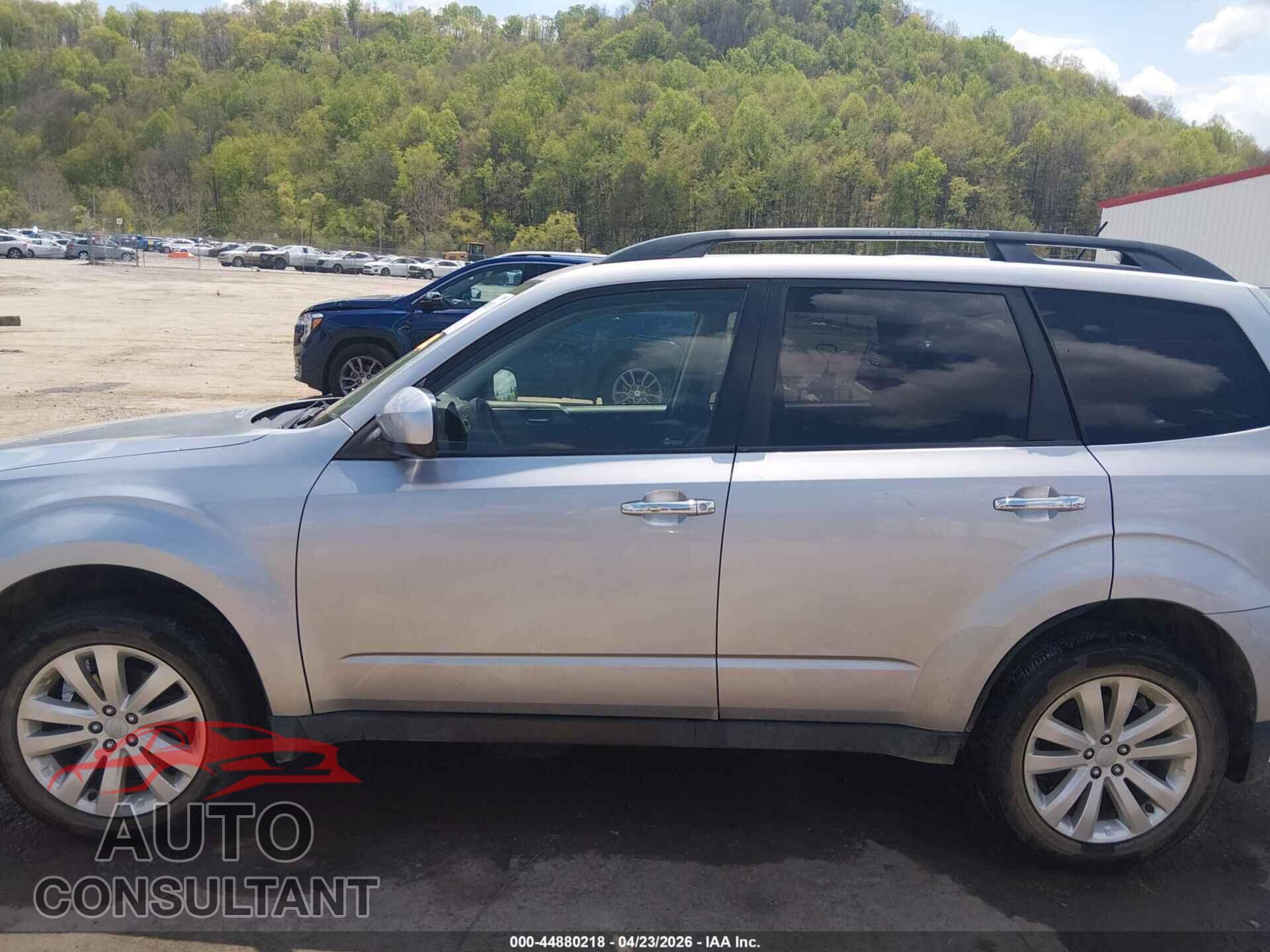 SUBARU FORESTER 2013 - JF2SHAEC2DH425514