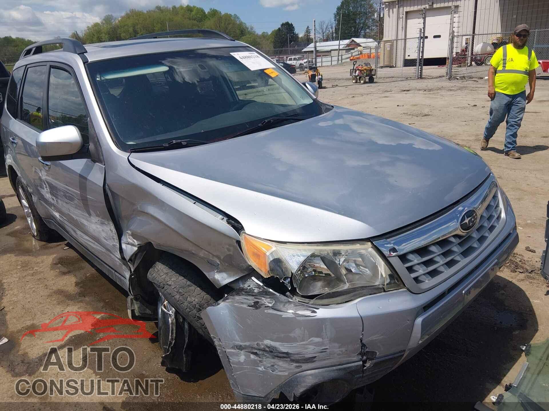 SUBARU FORESTER 2013 - JF2SHAEC2DH425514