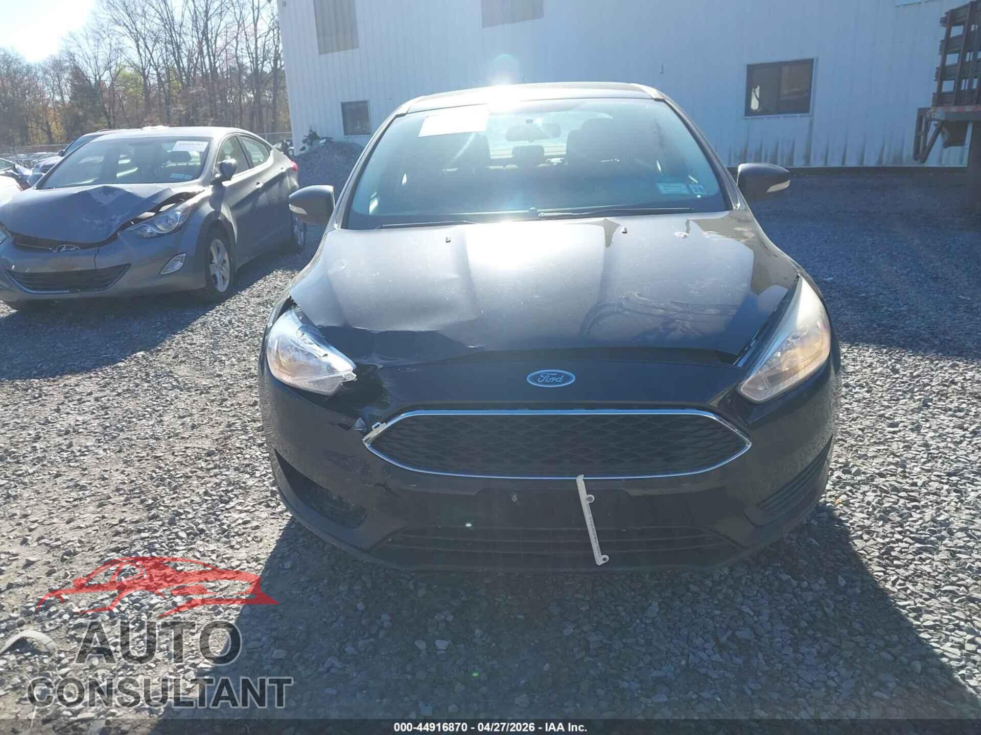 FORD FOCUS 2017 - 1FADP3F23HL335471