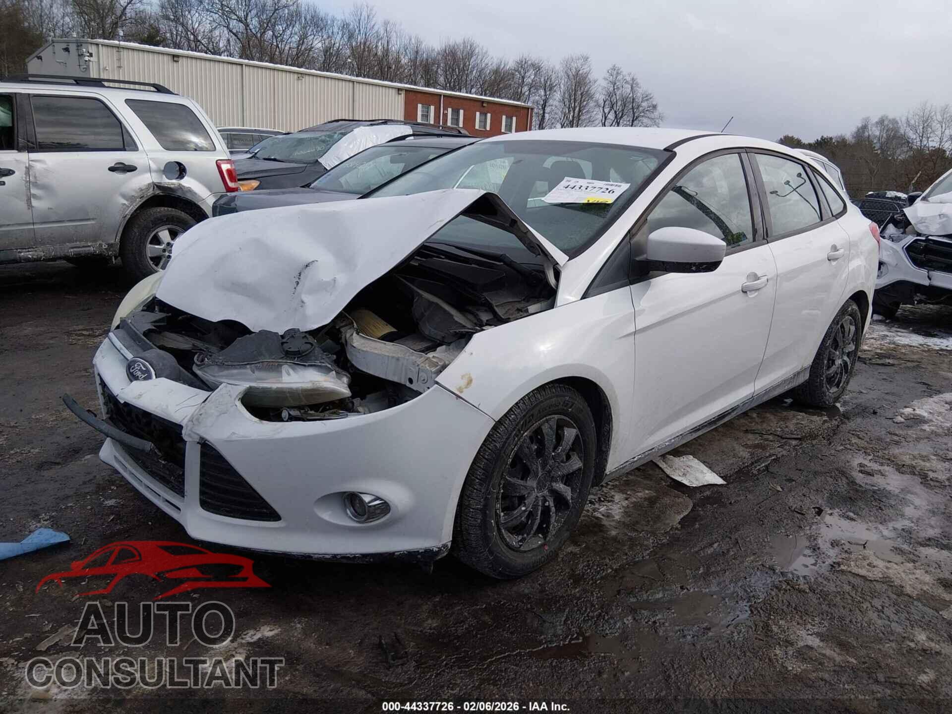 FORD FOCUS 2012 - 1FAHP3F27CL344152