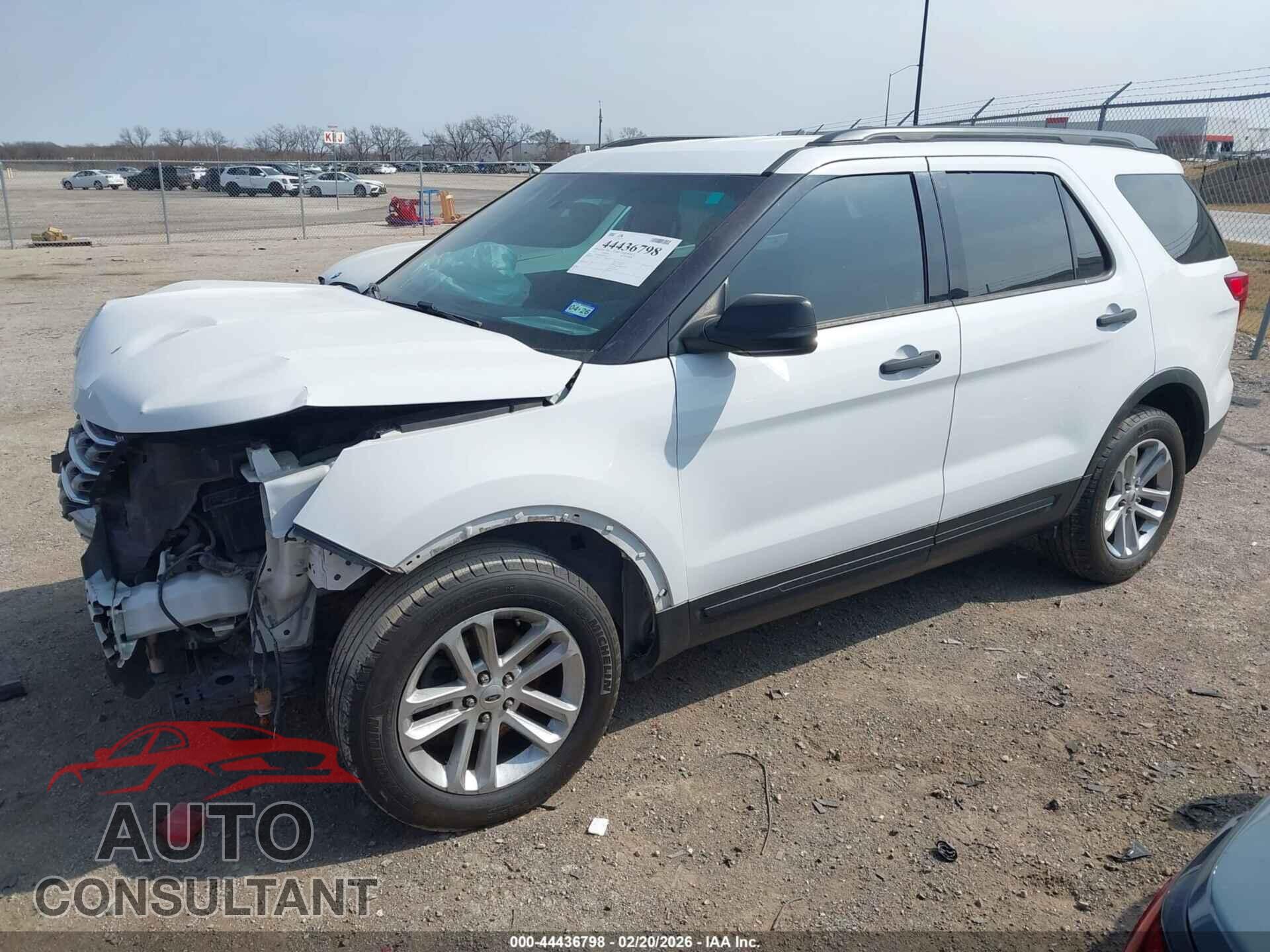 FORD EXPLORER 2017 - 1FM5K7B80HGE42657