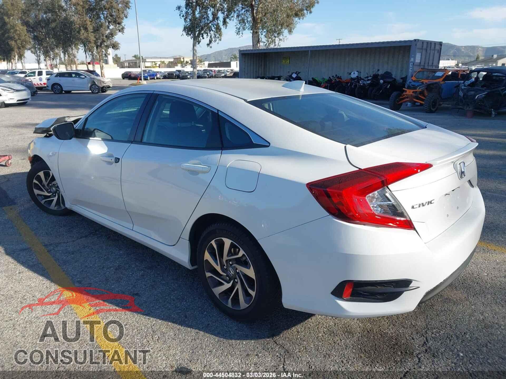HONDA CIVIC 2017 - 19XFC2F78HE201519