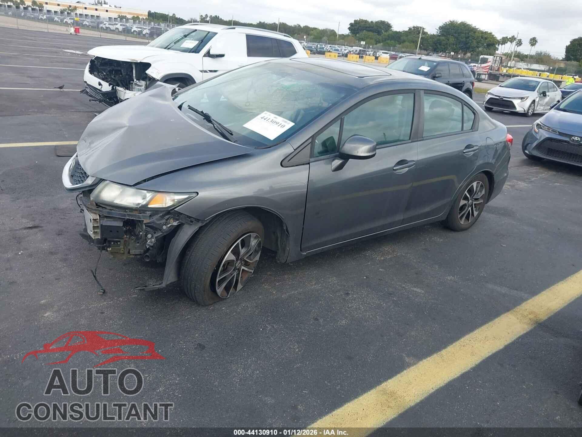 HONDA CIVIC 2013 - 19XFB2F94DE088943