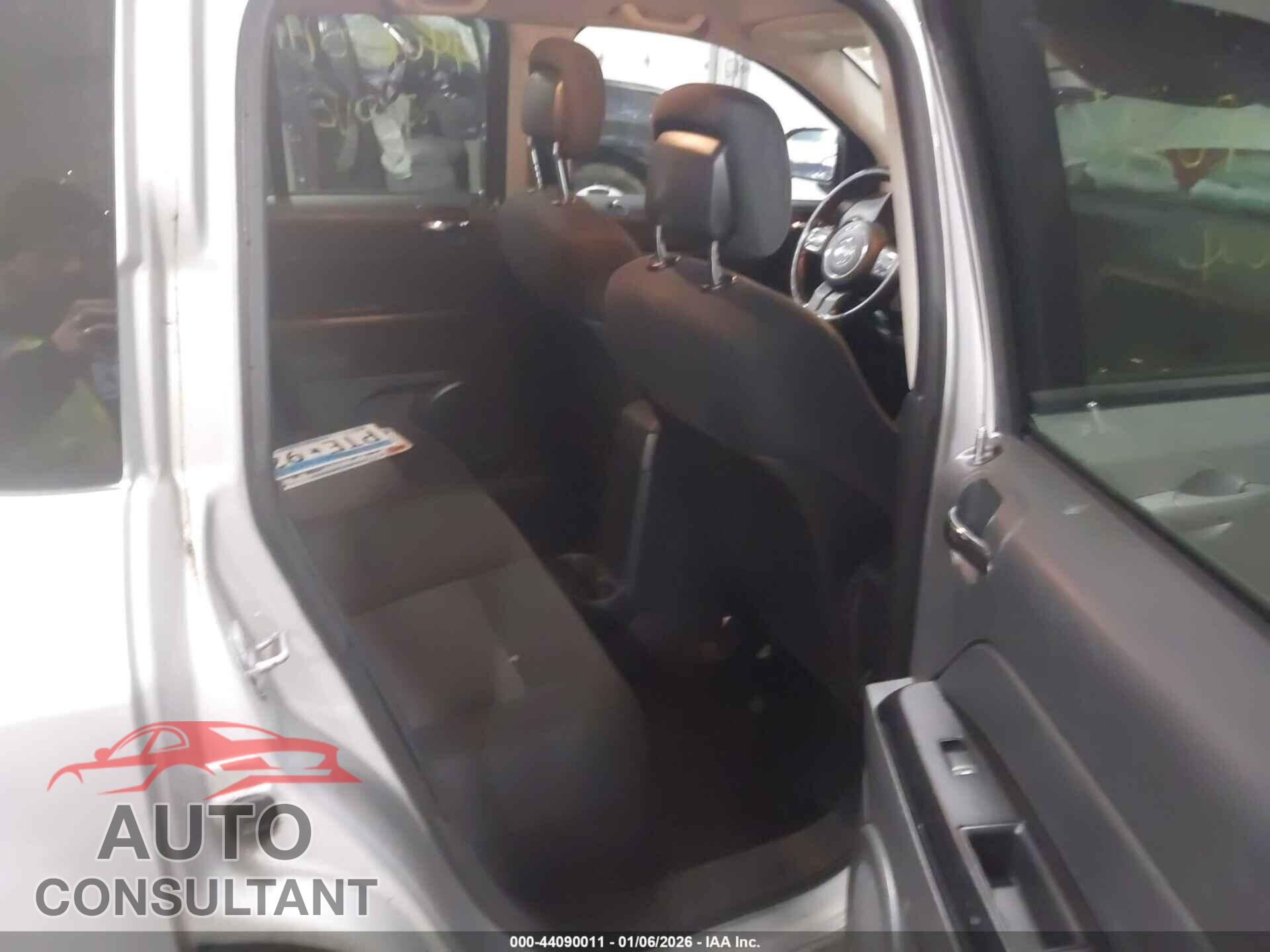 JEEP COMPASS 2011 - 1J4NF1FB7BD181994