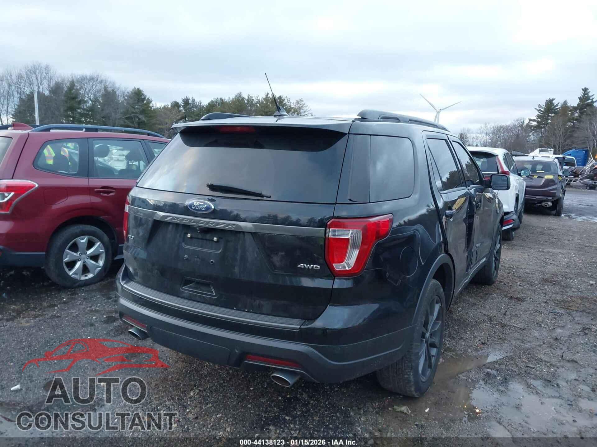 FORD EXPLORER 2018 - 1FM5K8D85JGB50057