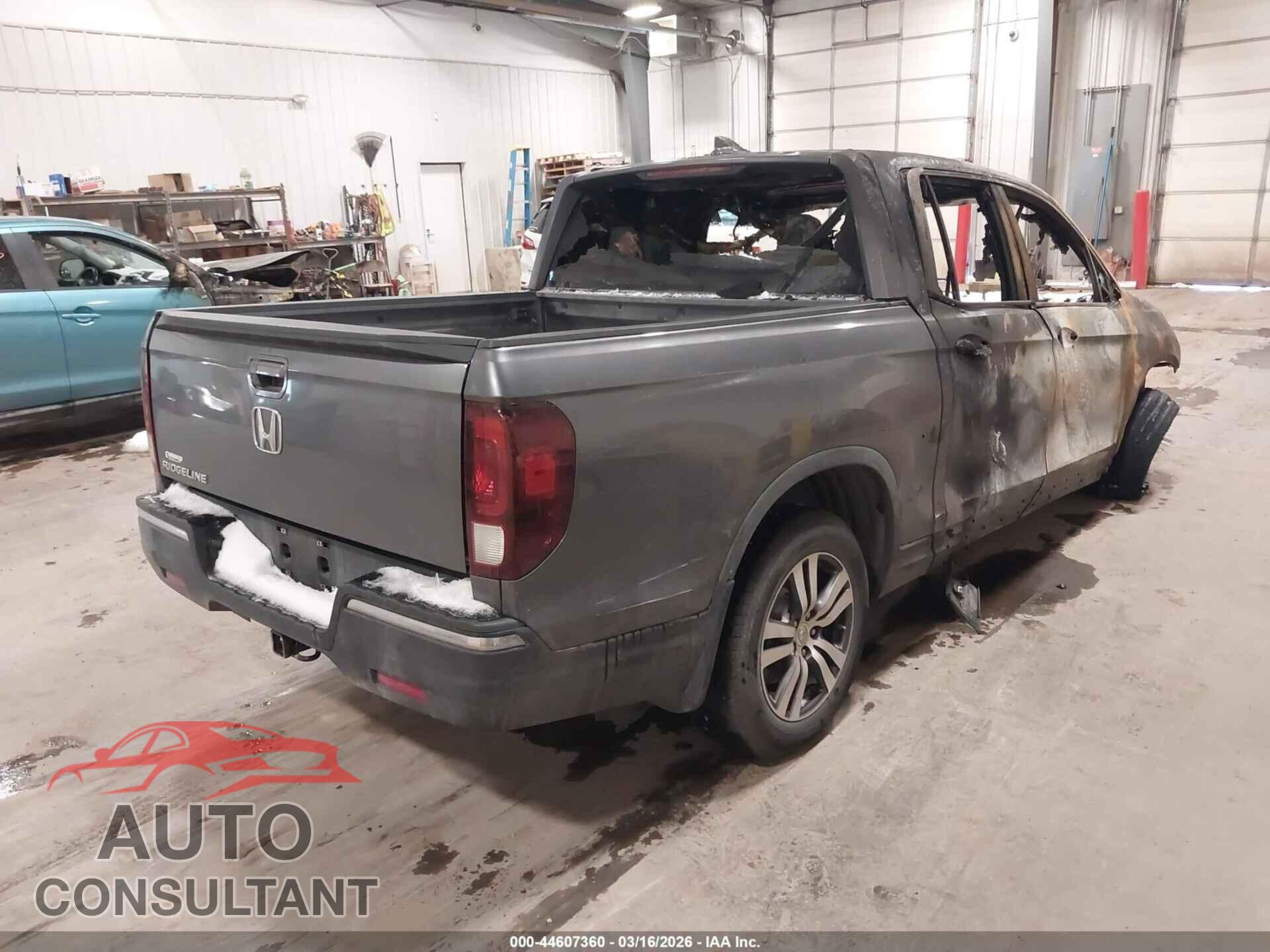 HONDA RIDGELINE 2017 - 5FPYK2F40HB005738