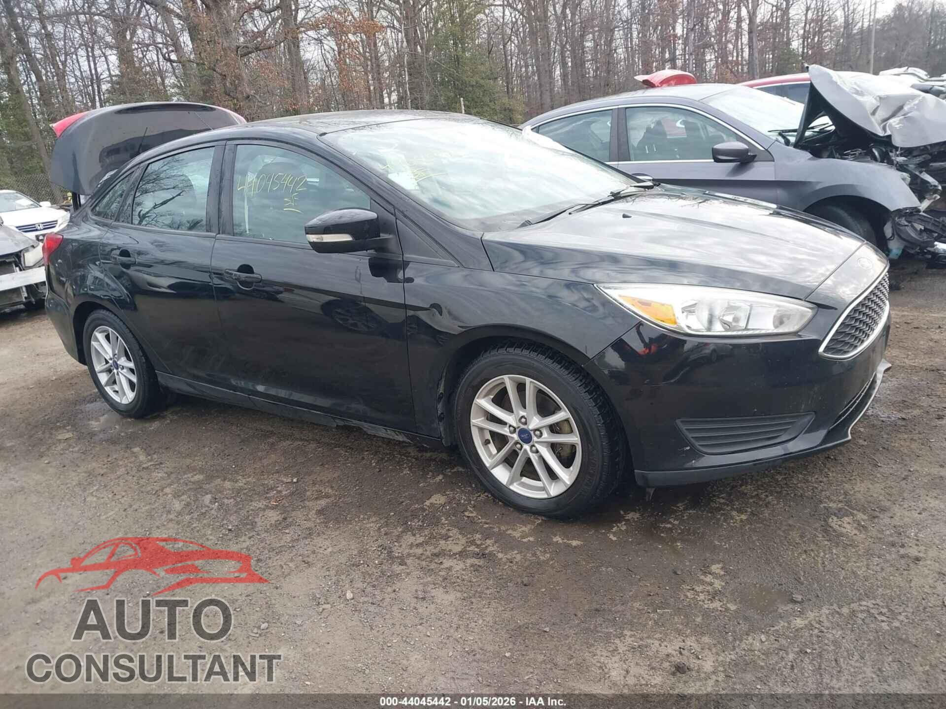 FORD FOCUS 2017 - 1FADP3F23HL325006