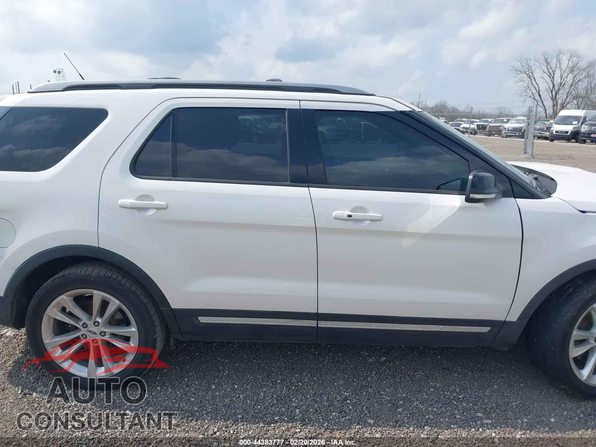FORD EXPLORER 2018 - 1FM5K7D85JGB26755