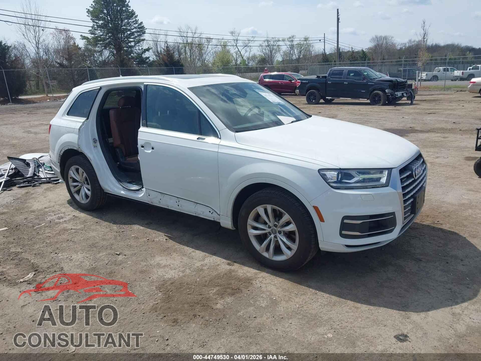 AUDI Q7 2019 - WA1AAAF73KD007736
