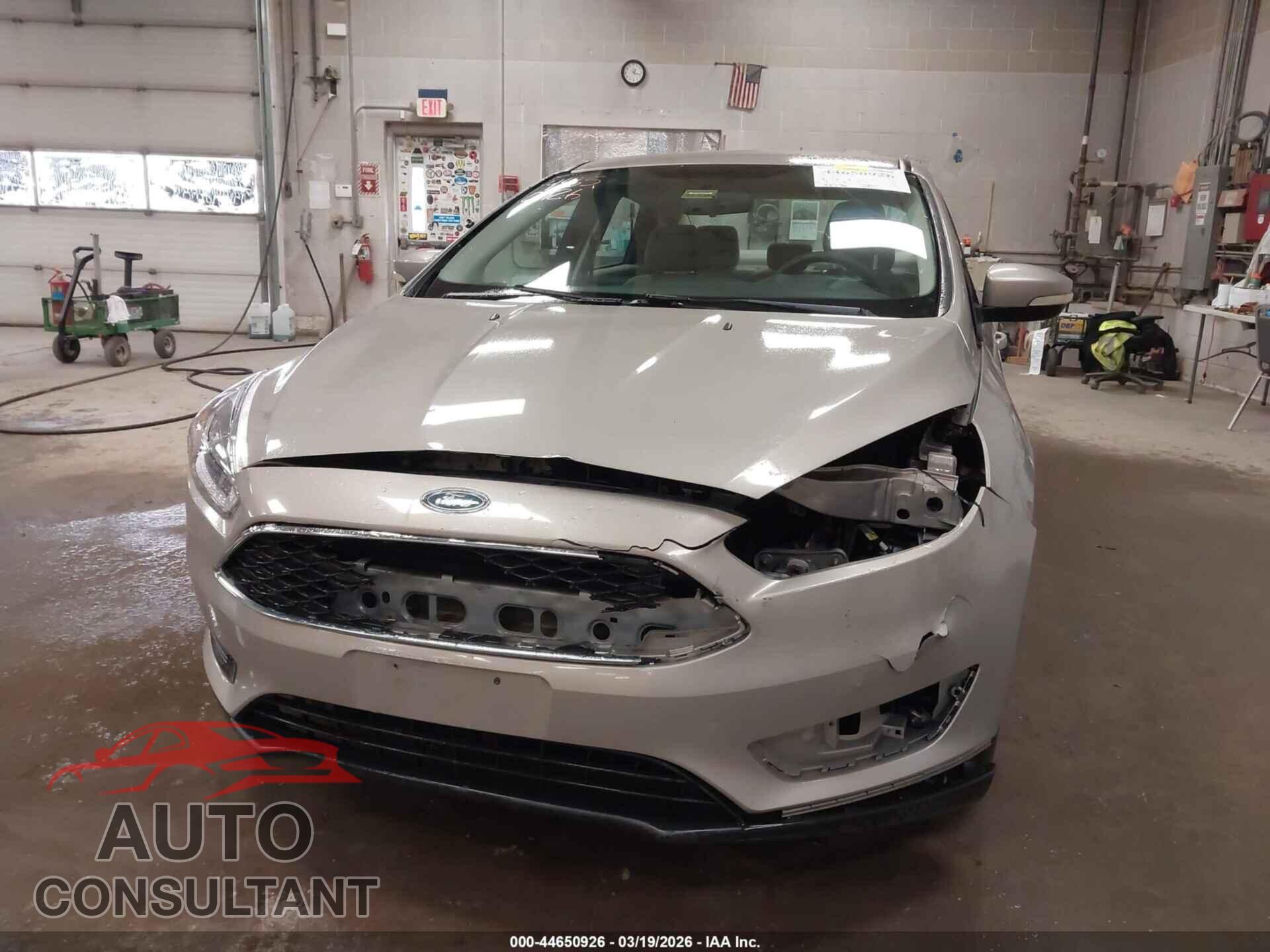 FORD FOCUS 2015 - 1FADP3F2XFL242587