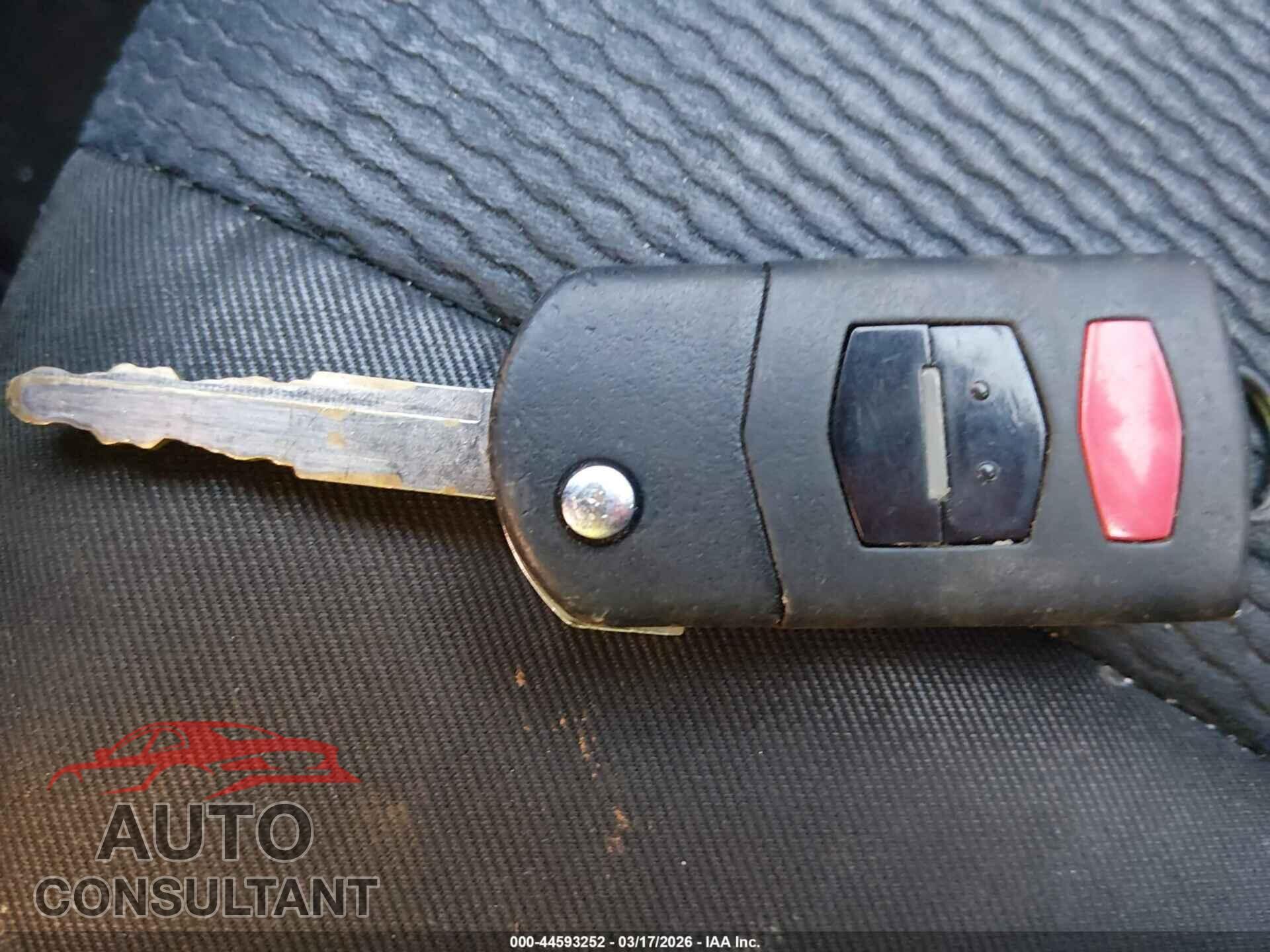 MAZDA MAZDA5 2015 - JM1CW2BL2F0183893