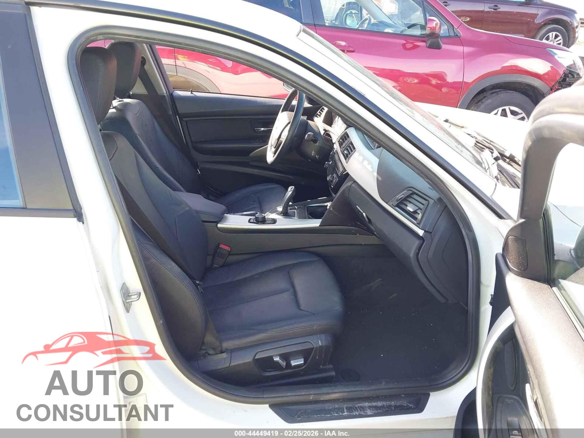 BMW 320I 2017 - WBA8E5G59HNU41480