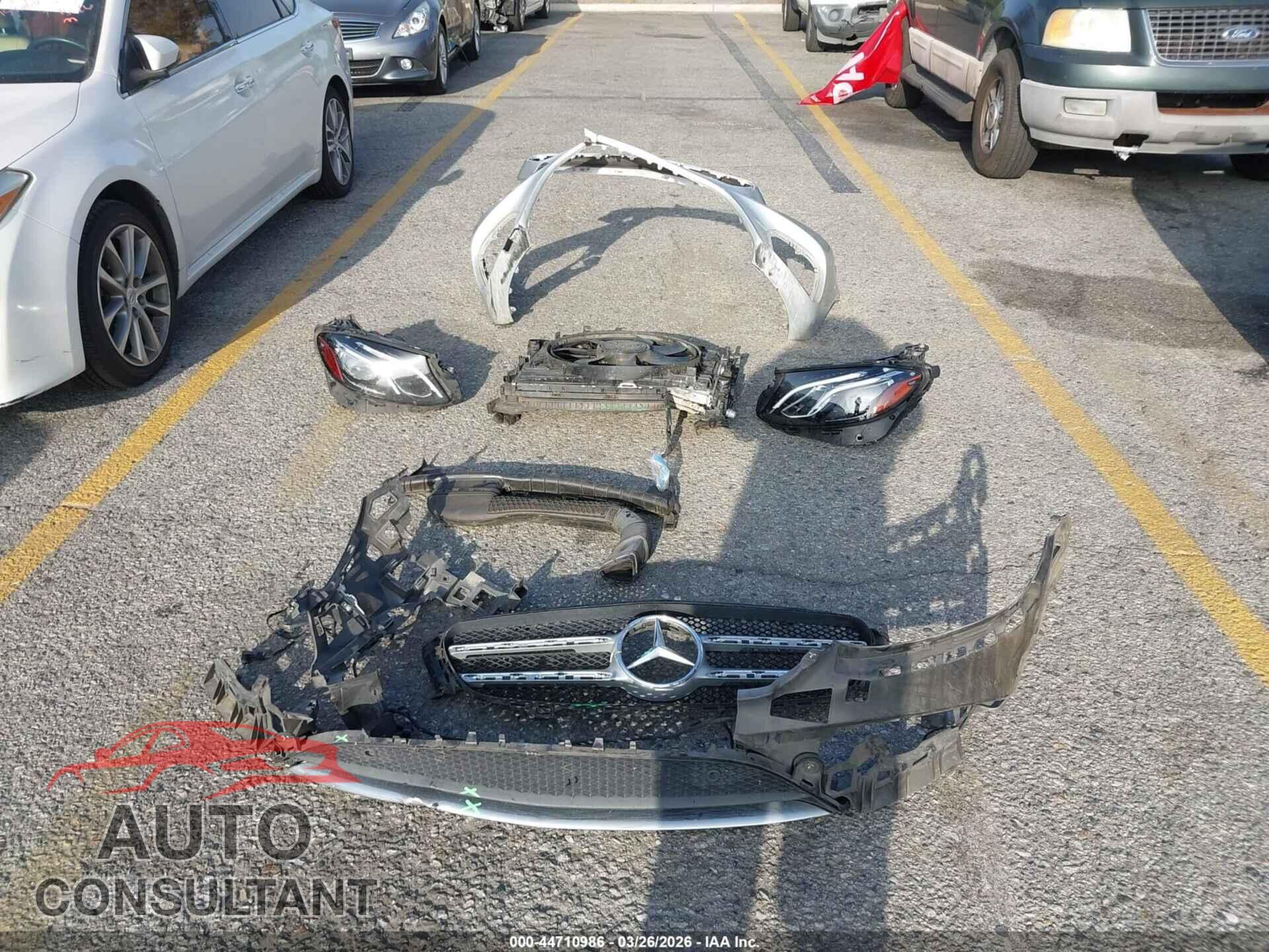 MERCEDES-BENZ E 300 2018 - WDDZF4JB0JA465862