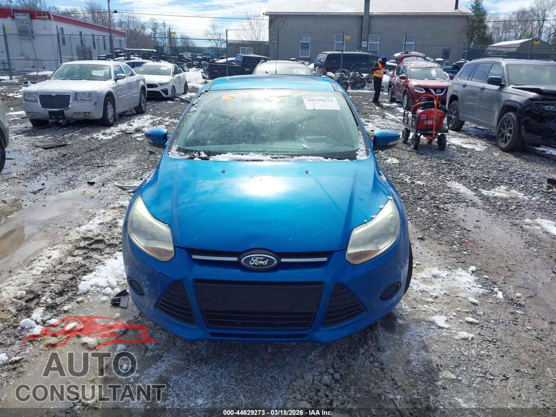 FORD FOCUS 2014 - 1FADP3F21EL405254