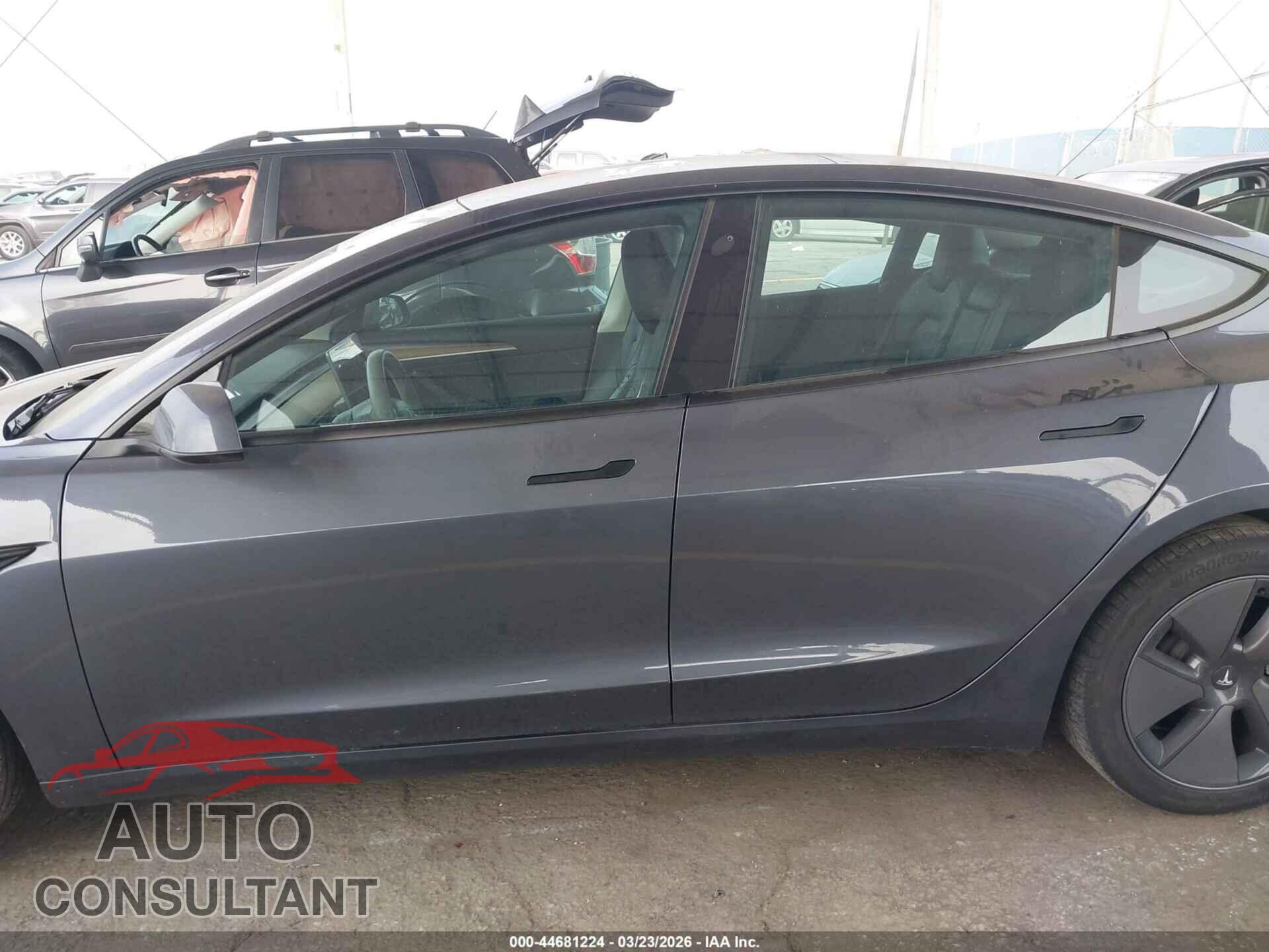 TESLA MODEL 3 2023 - 5YJ3E1EA4PF707538