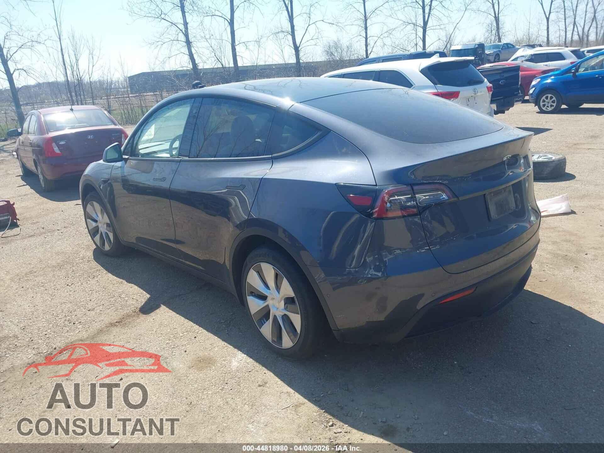 TESLA MODEL Y 2020 - 5YJYGDEEXLF032373