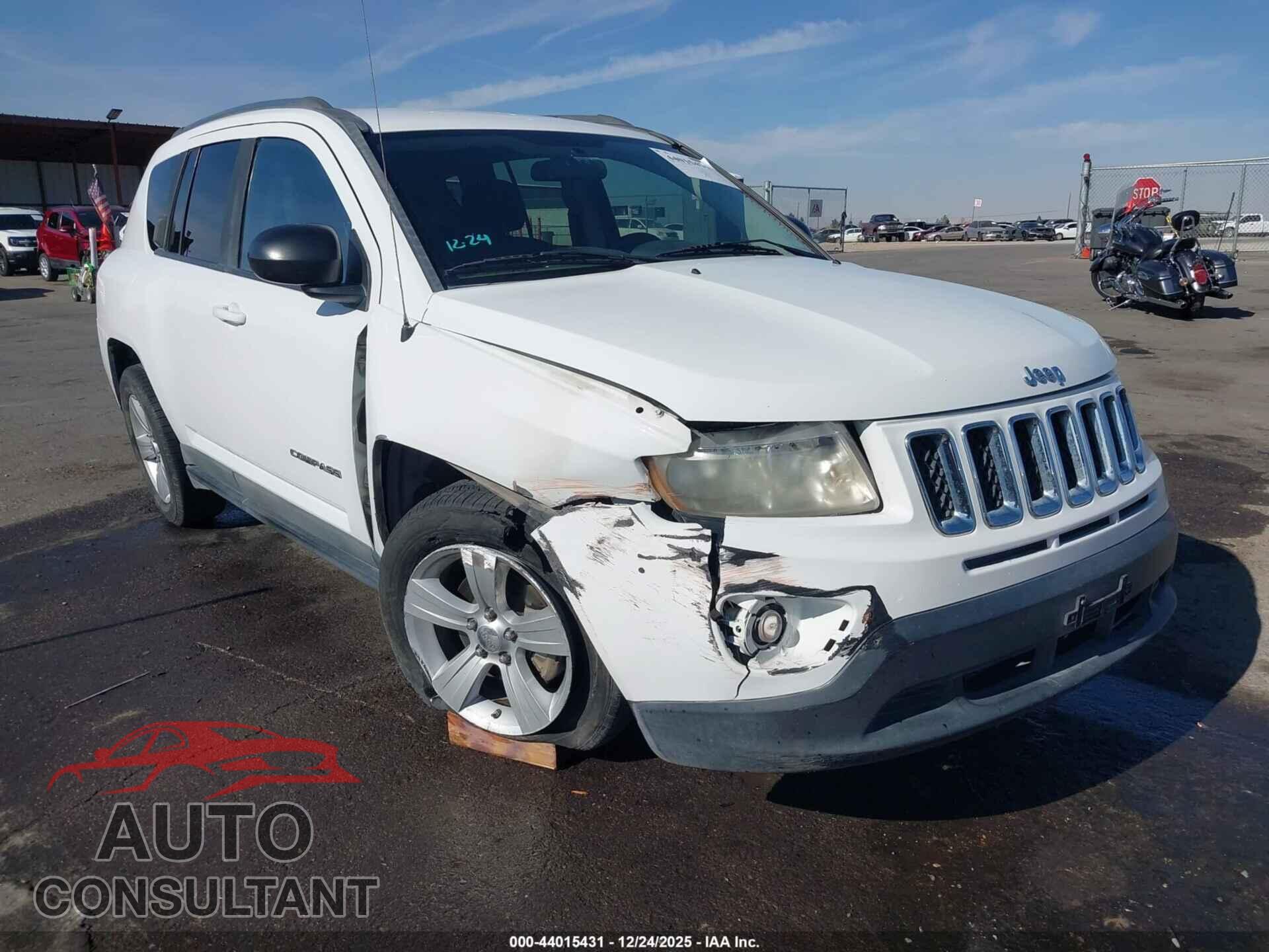 JEEP COMPASS 2011 - 1J4NT1FAXBD271981