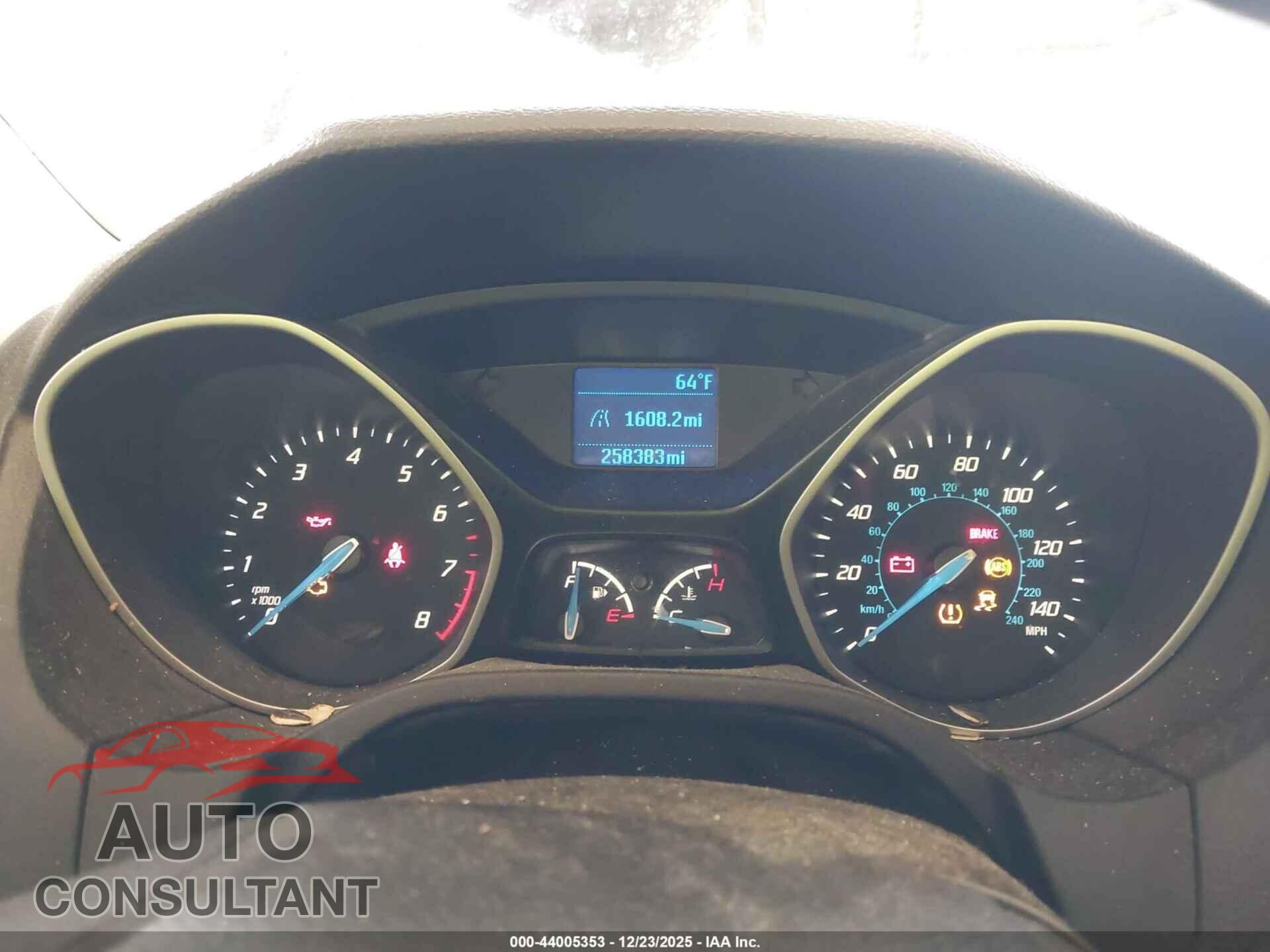 FORD FOCUS 2014 - 1FADP3E2XEL188322