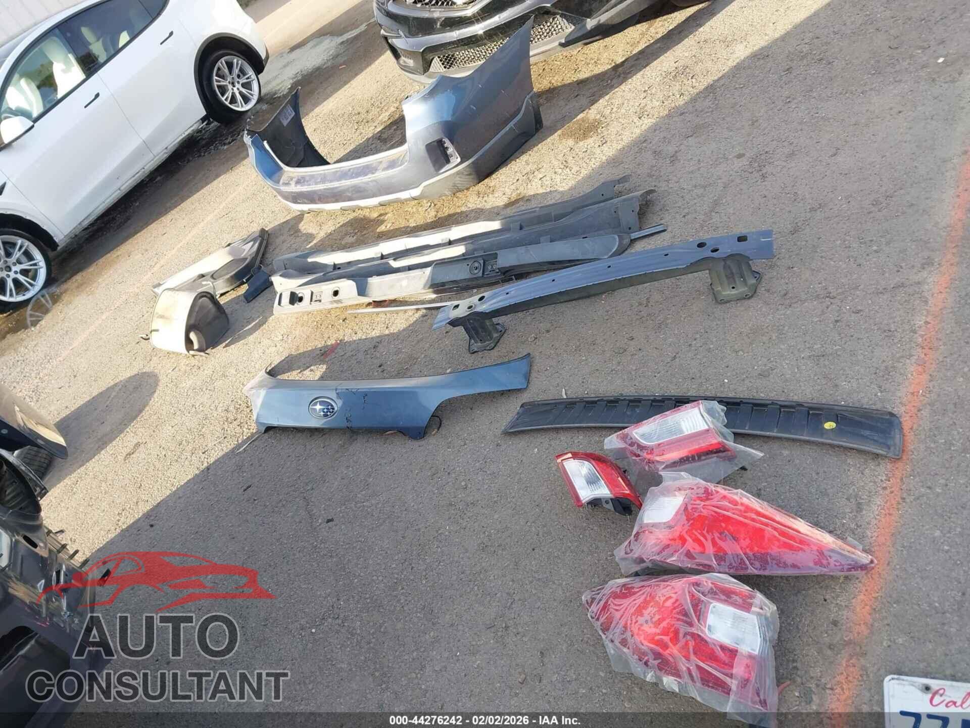 SUBARU OUTBACK 2017 - 4S4BSAFC8H3376574