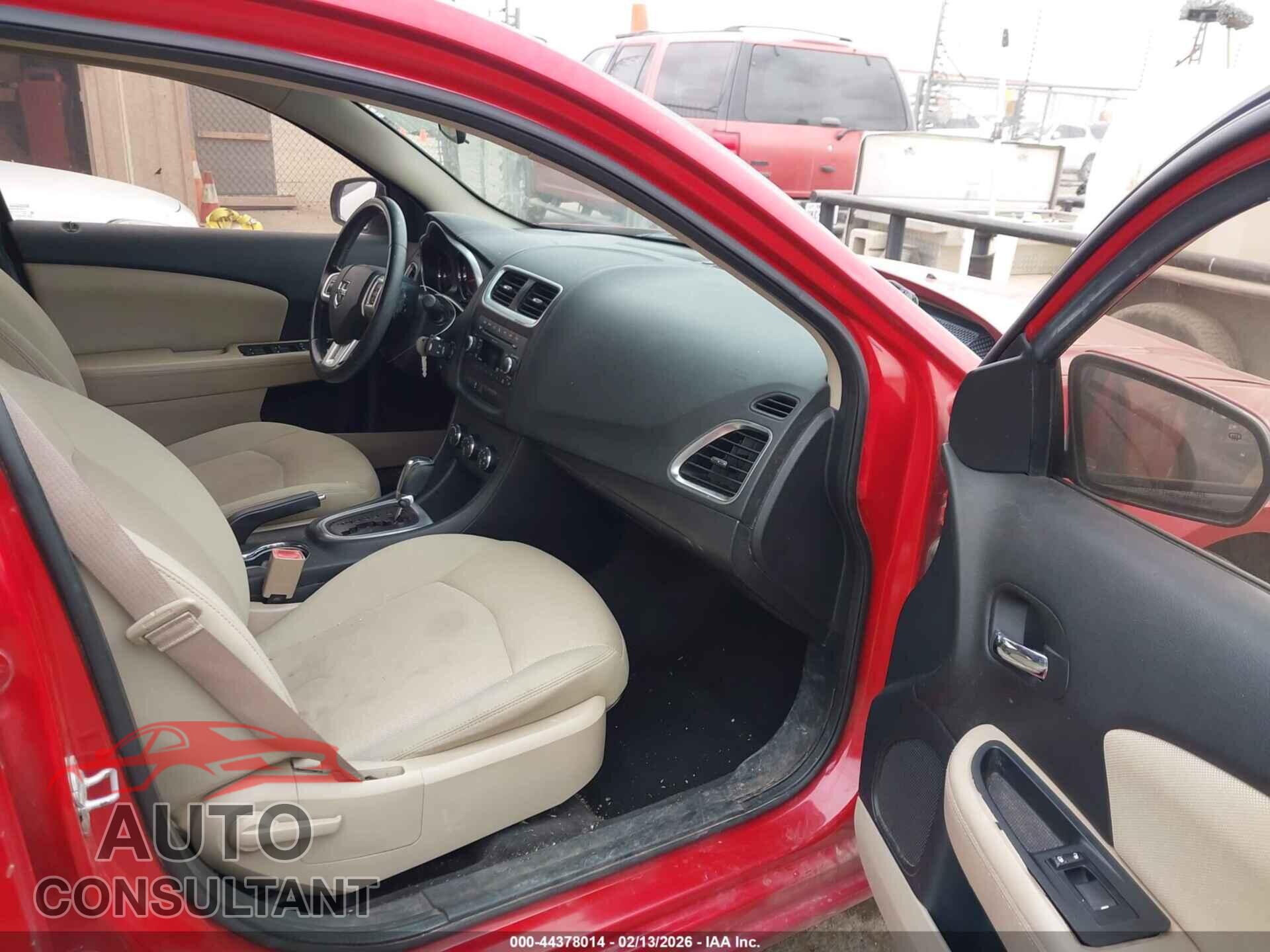 DODGE AVENGER 2011 - 1B3BD1FB2BN557172