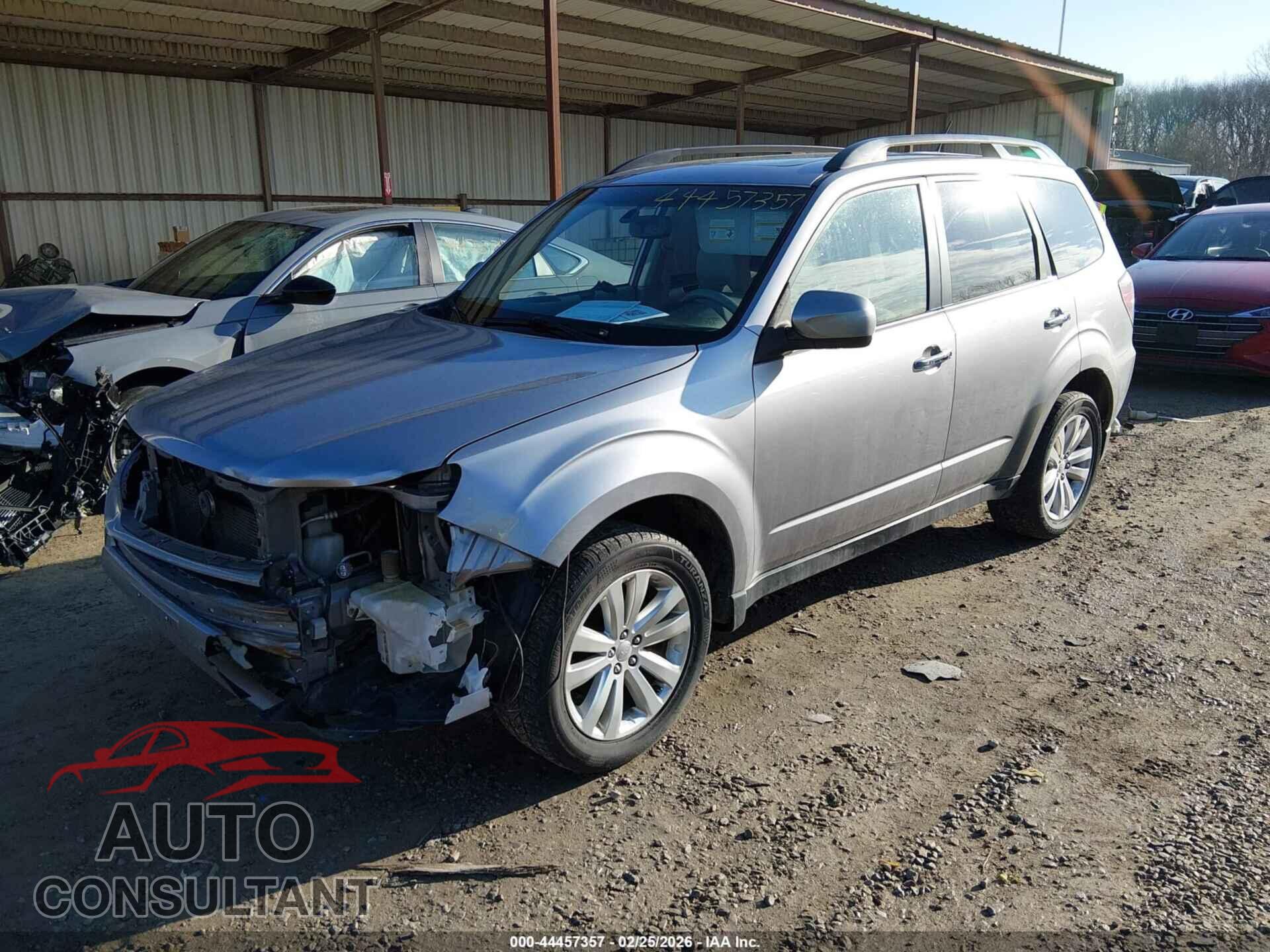 SUBARU FORESTER 2011 - JF2SHBDC8BH710481