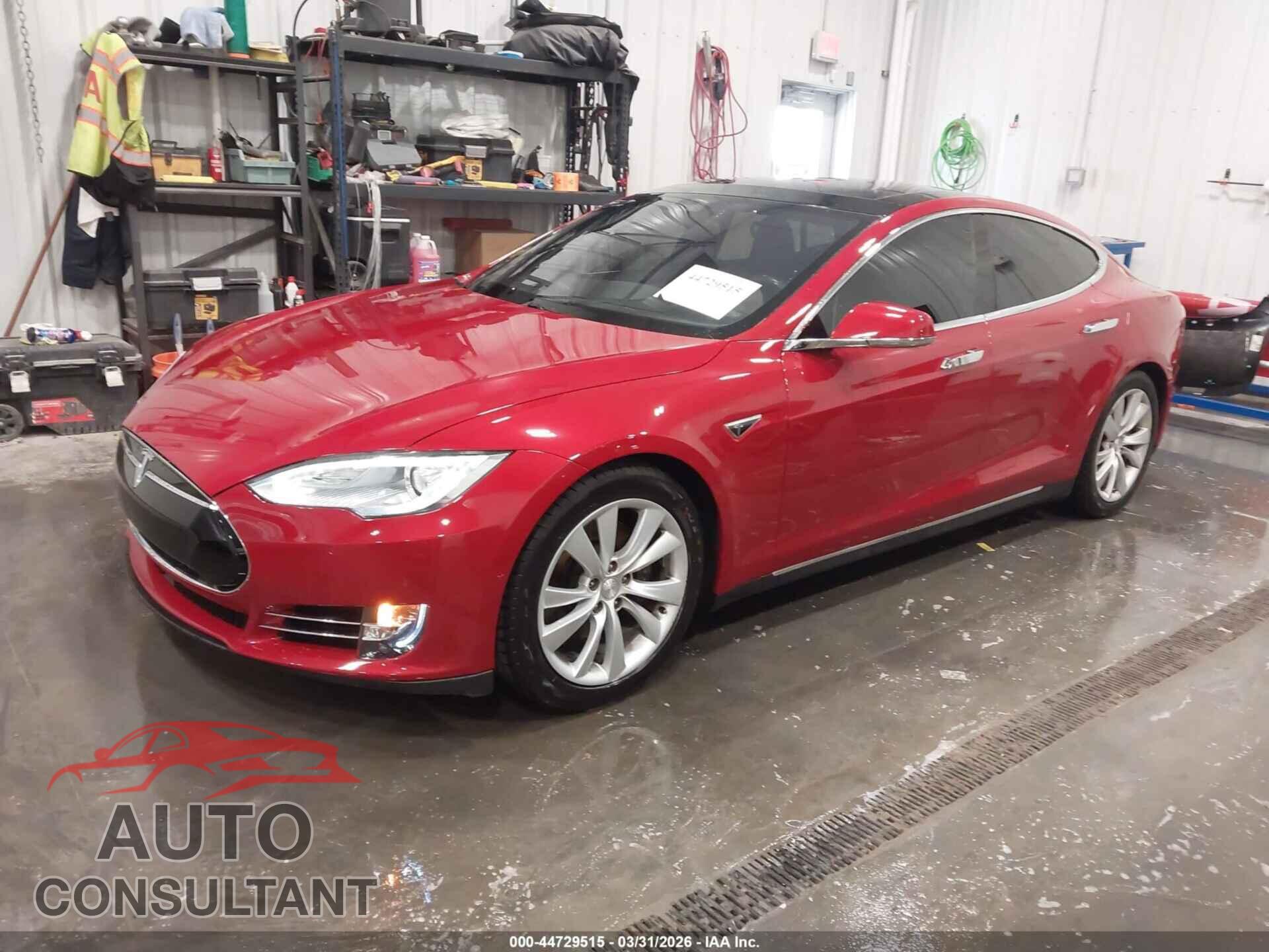 TESLA MODEL S 2016 - 5YJSA1E20GF132404