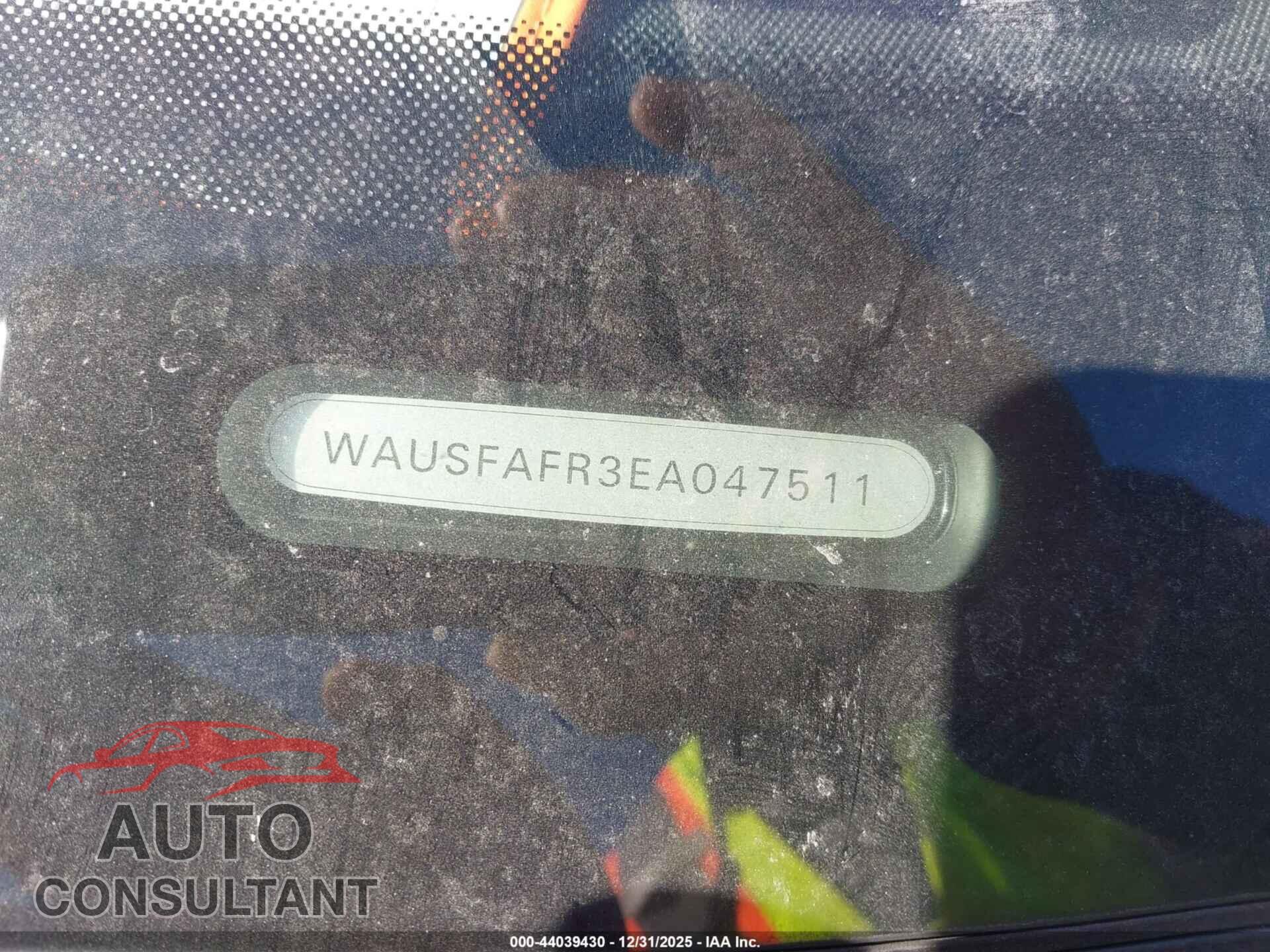 AUDI A5 2014 - WAUSFAFR3EA047511
