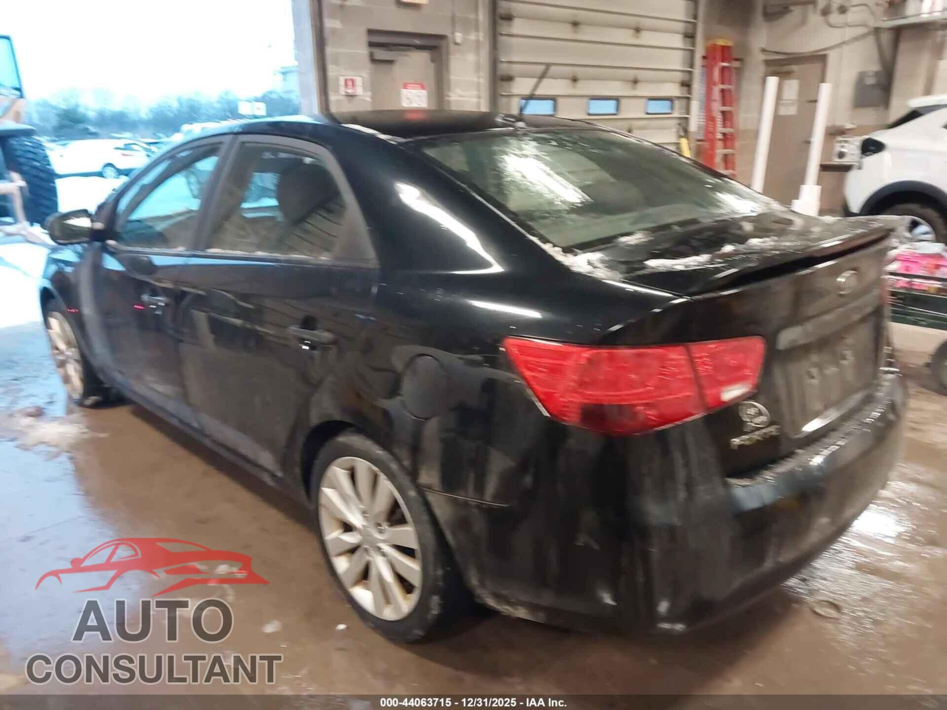 KIA FORTE 2011 - KNAFW4A39B5332823