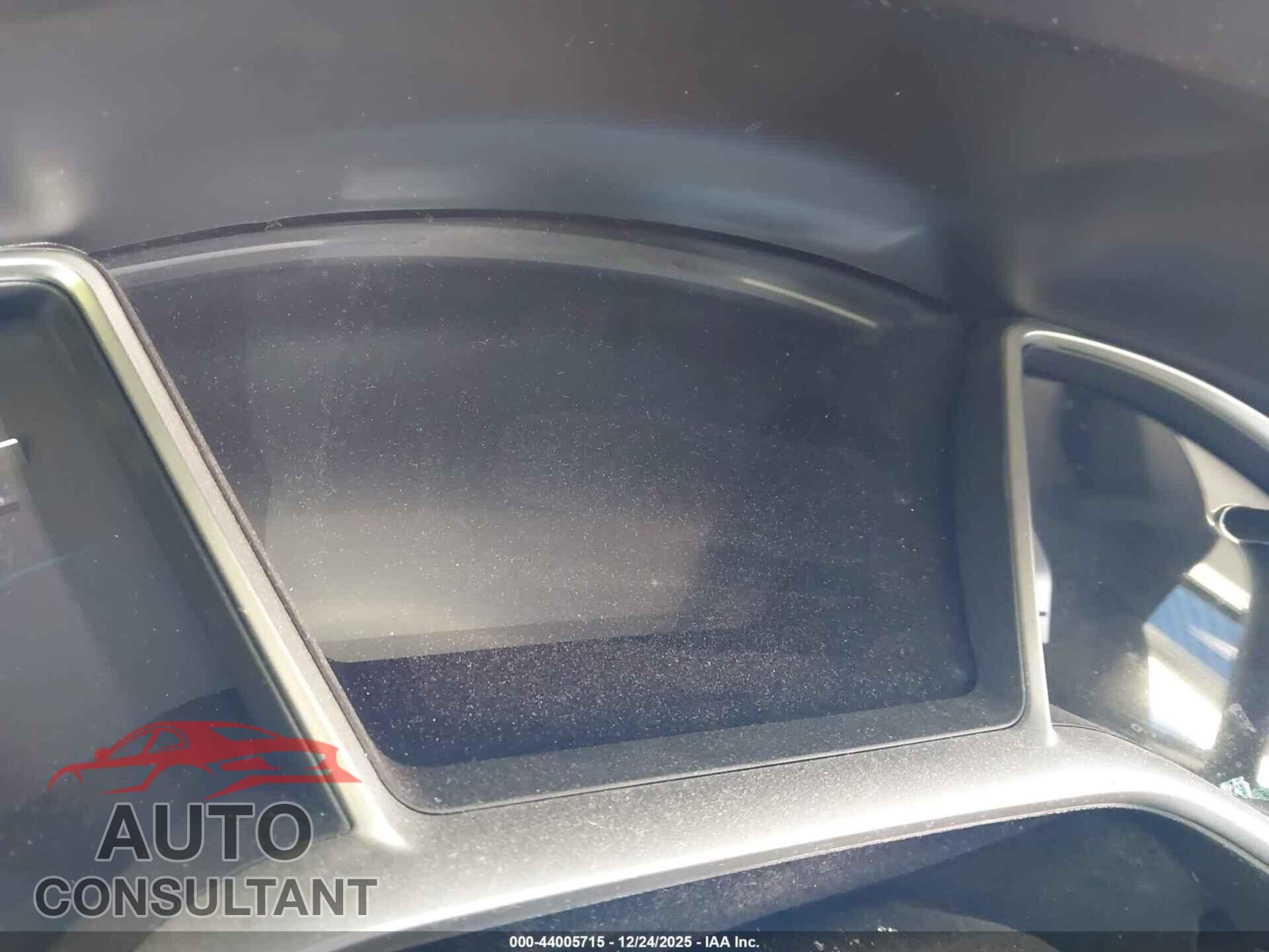 HONDA CIVIC 2018 - 2HGFC2F73JH577699