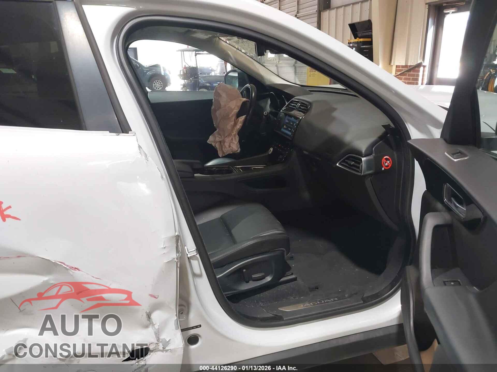 JAGUAR F-PACE 2017 - SADCJ2BV9HA069794