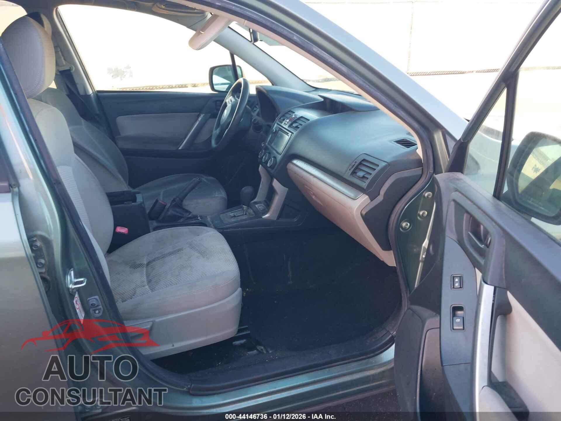SUBARU FORESTER 2015 - JF2SJAGC2FH573196
