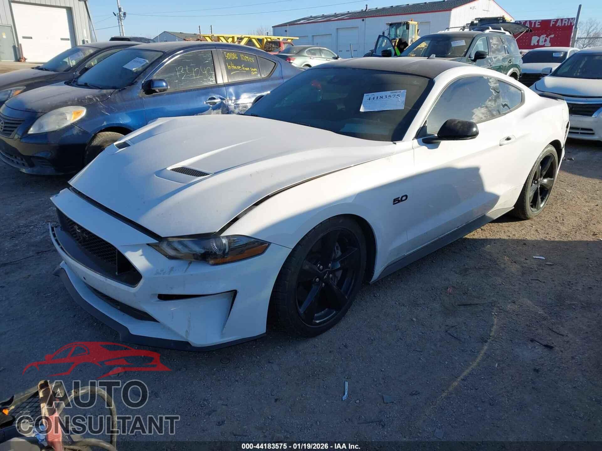 FORD MUSTANG 2021 - 1FA6P8CF0M5104183
