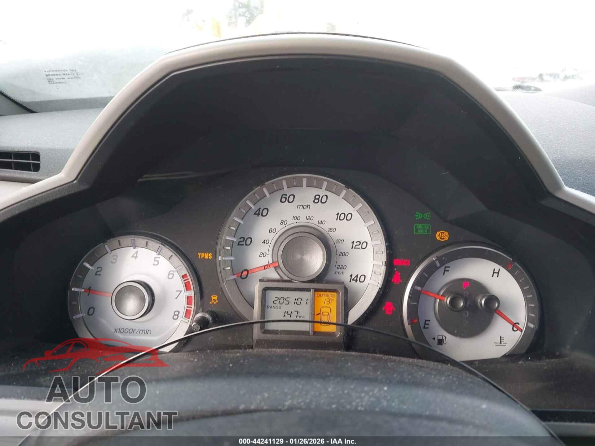 HONDA PILOT 2013 - 5FNYF4H48DB025669