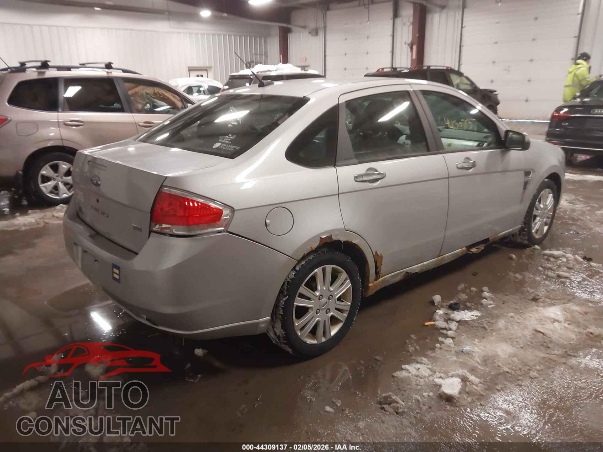FORD FOCUS 2009 - 1FAHP37N89W257635