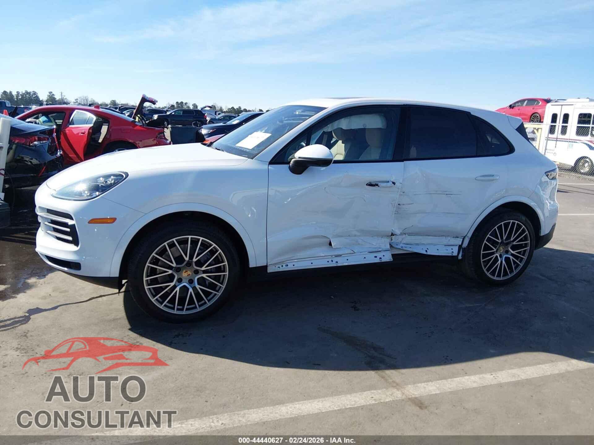 PORSCHE CAYENNE 2023 - WP1AA2AY4PDA00196