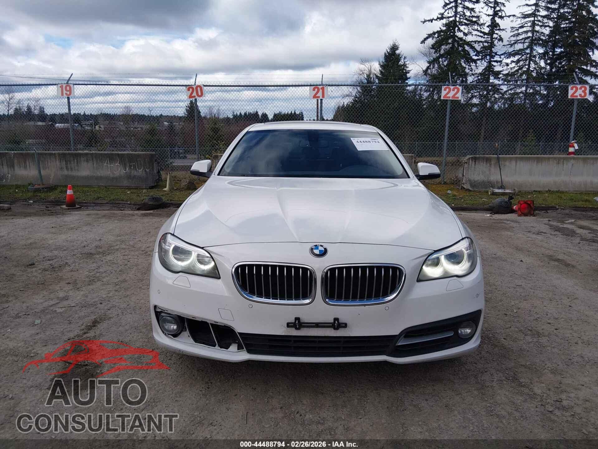 BMW 528I 2015 - WBA5A5C55FD521592