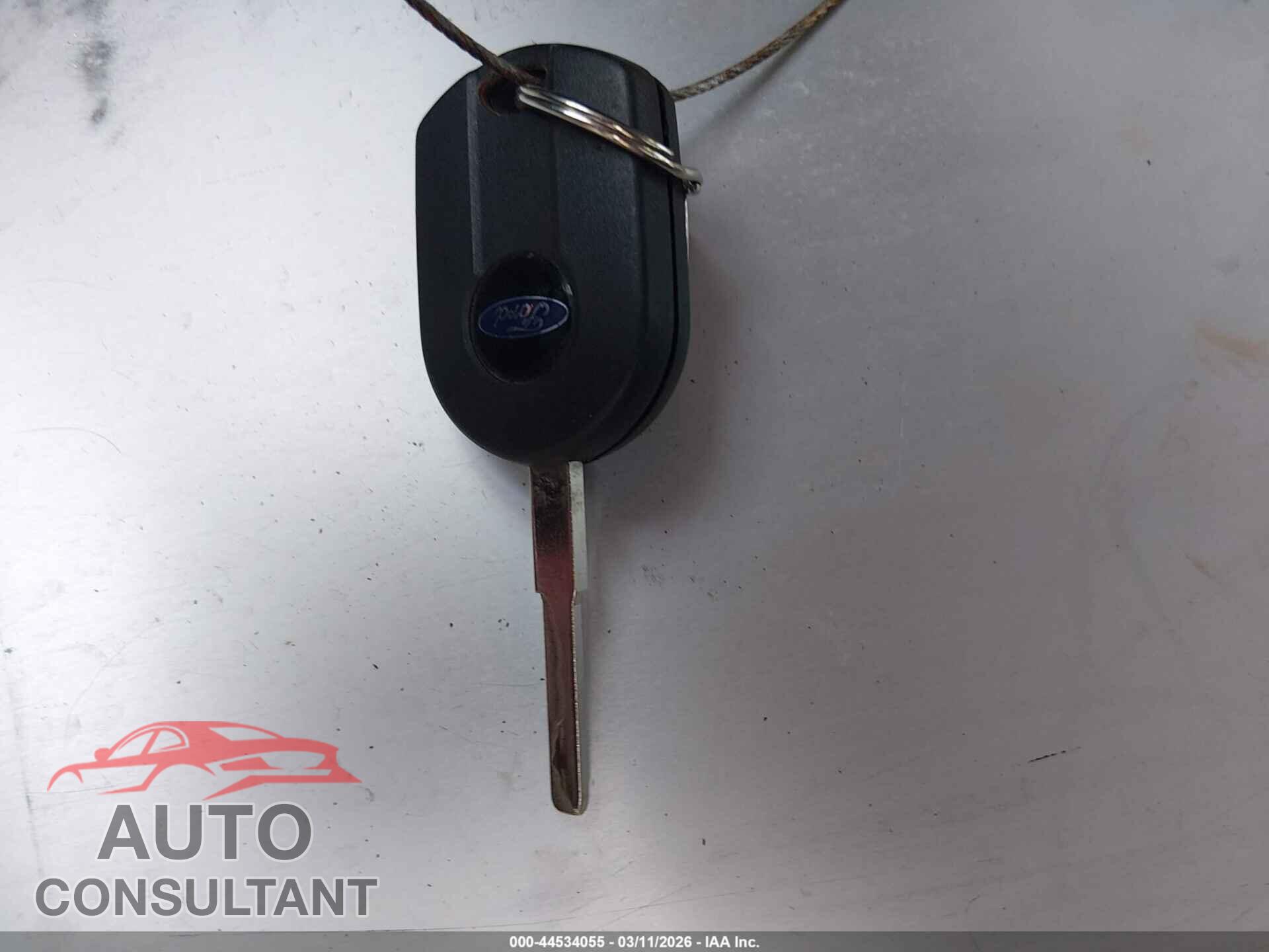 FORD ESCAPE 2017 - 1FMCU0F77HUB77294