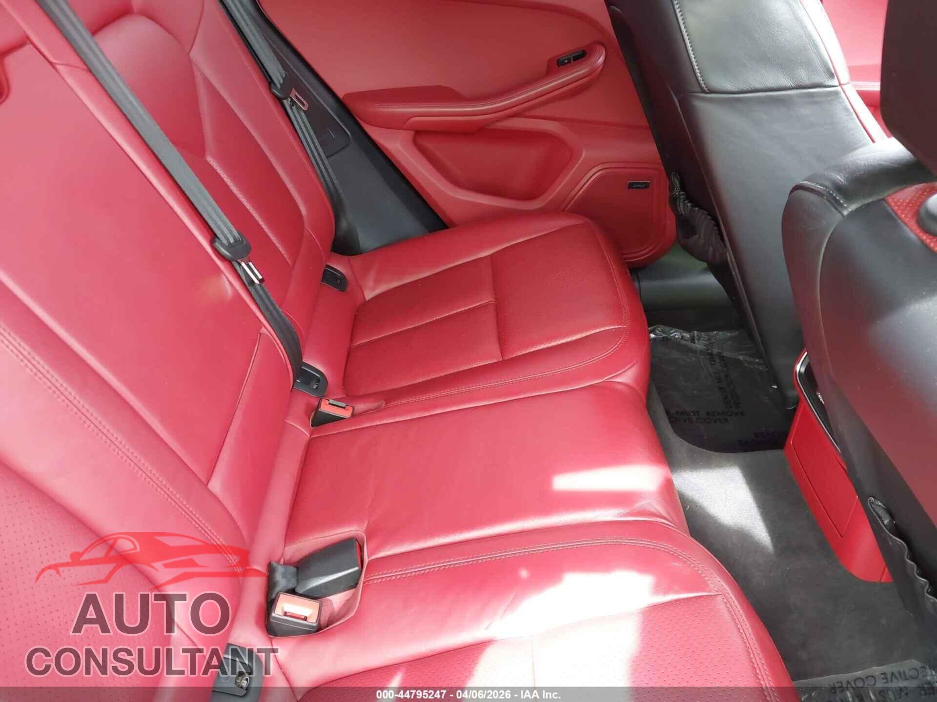 PORSCHE MACAN 2015 - WP1AB2A53FLB54714