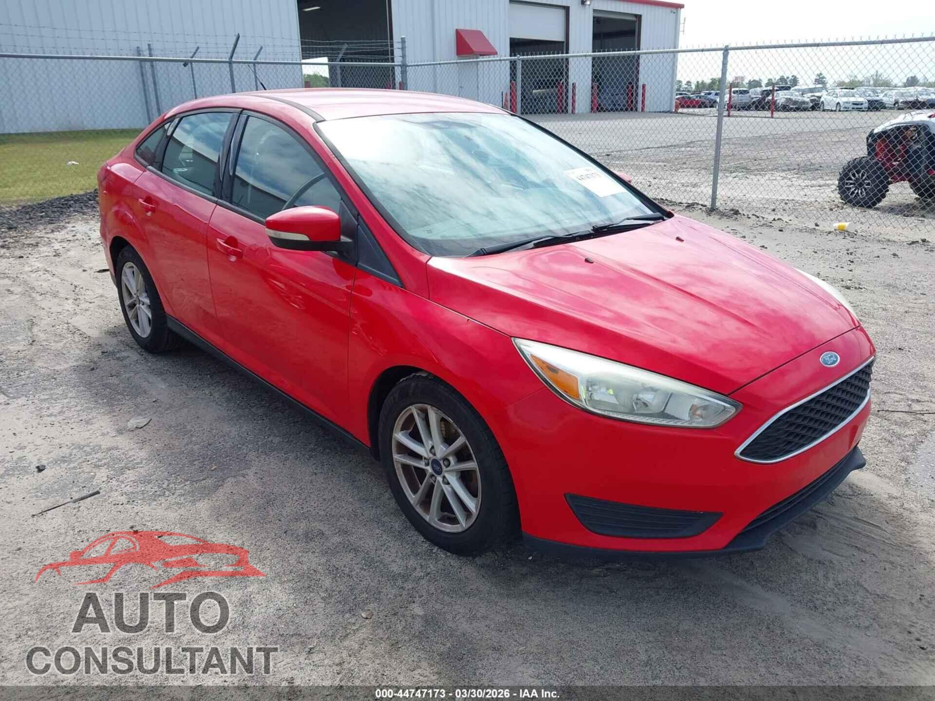 FORD FOCUS 2015 - 1FADP3F2XFL243562