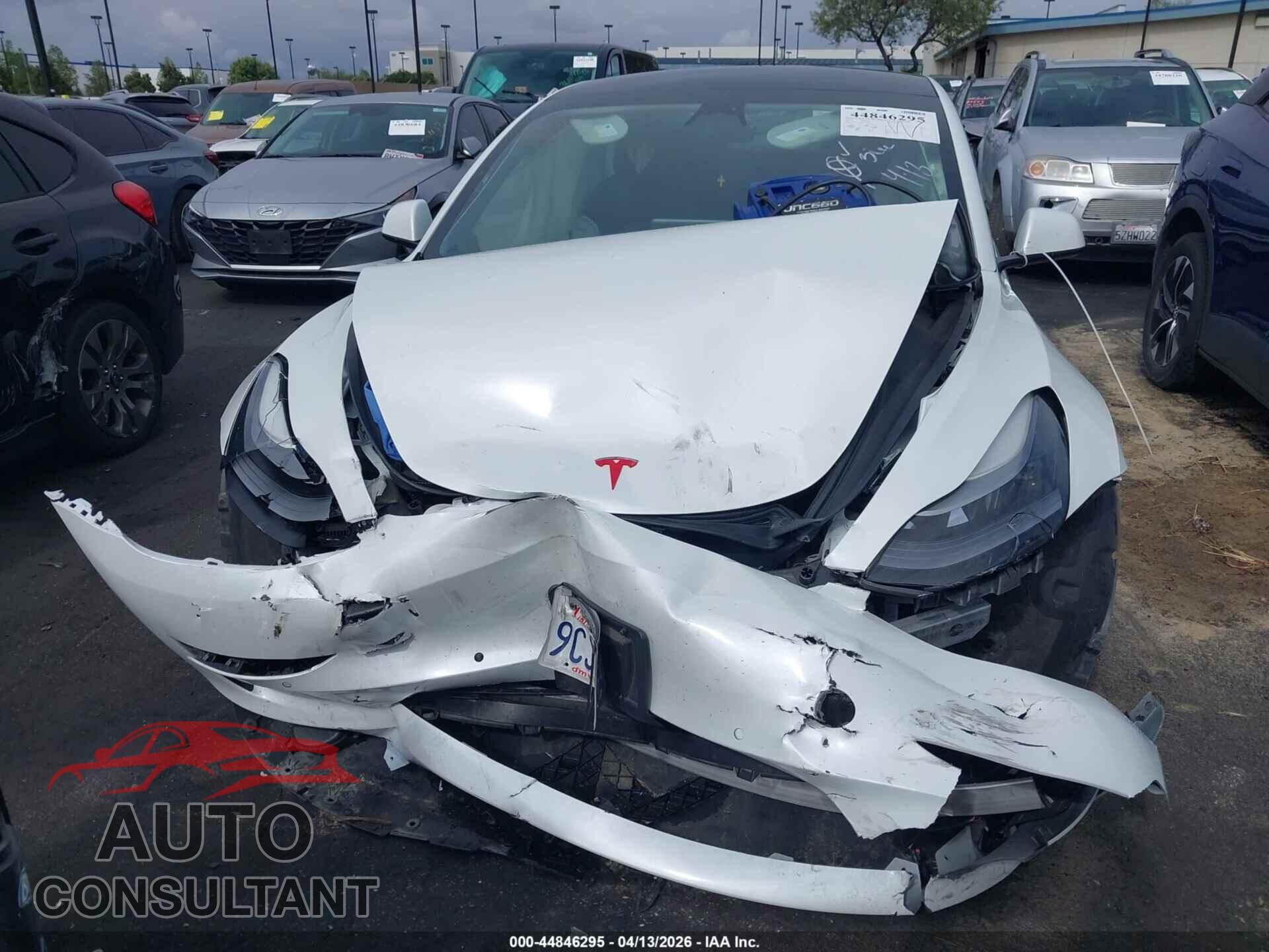 TESLA MODEL 3 2022 - 5YJ3E1EB1NF330964