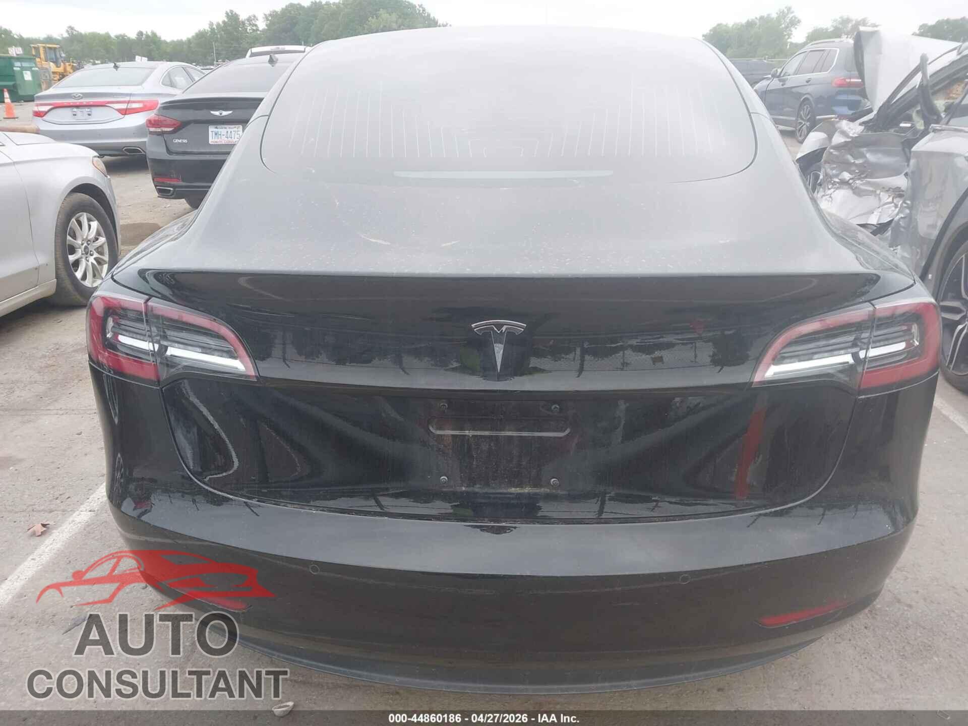 TESLA MODEL 3 2018 - 5YJ3E1EA8JF157221