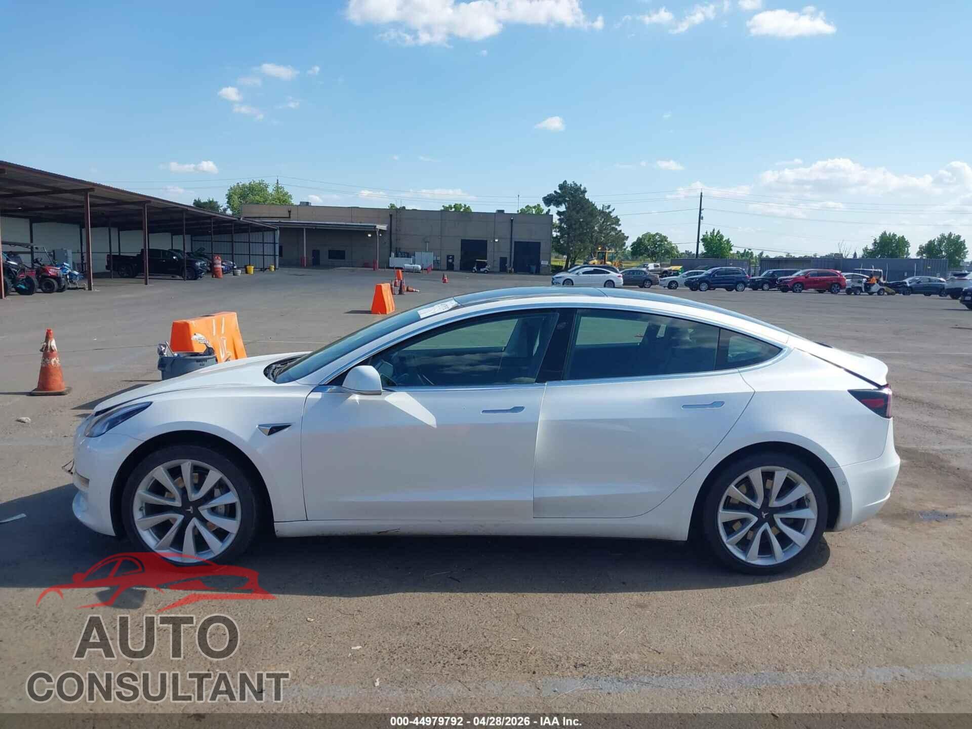 TESLA MODEL 3 2020 - 5YJ3E1EA7LF661732